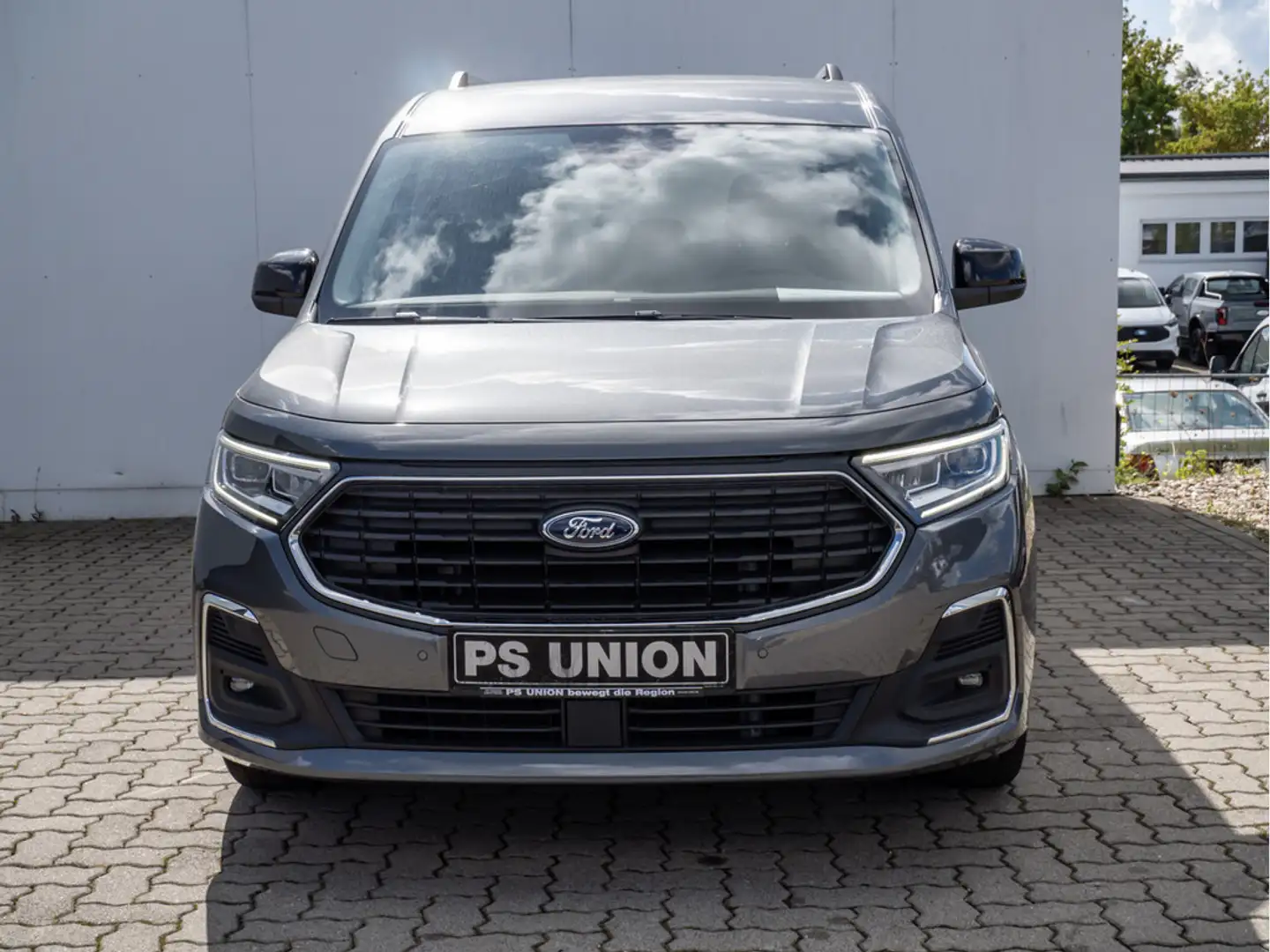 Ford Tourneo Grand TITANIUM L2 KAMERA NAVI ACC LED Grau - 2