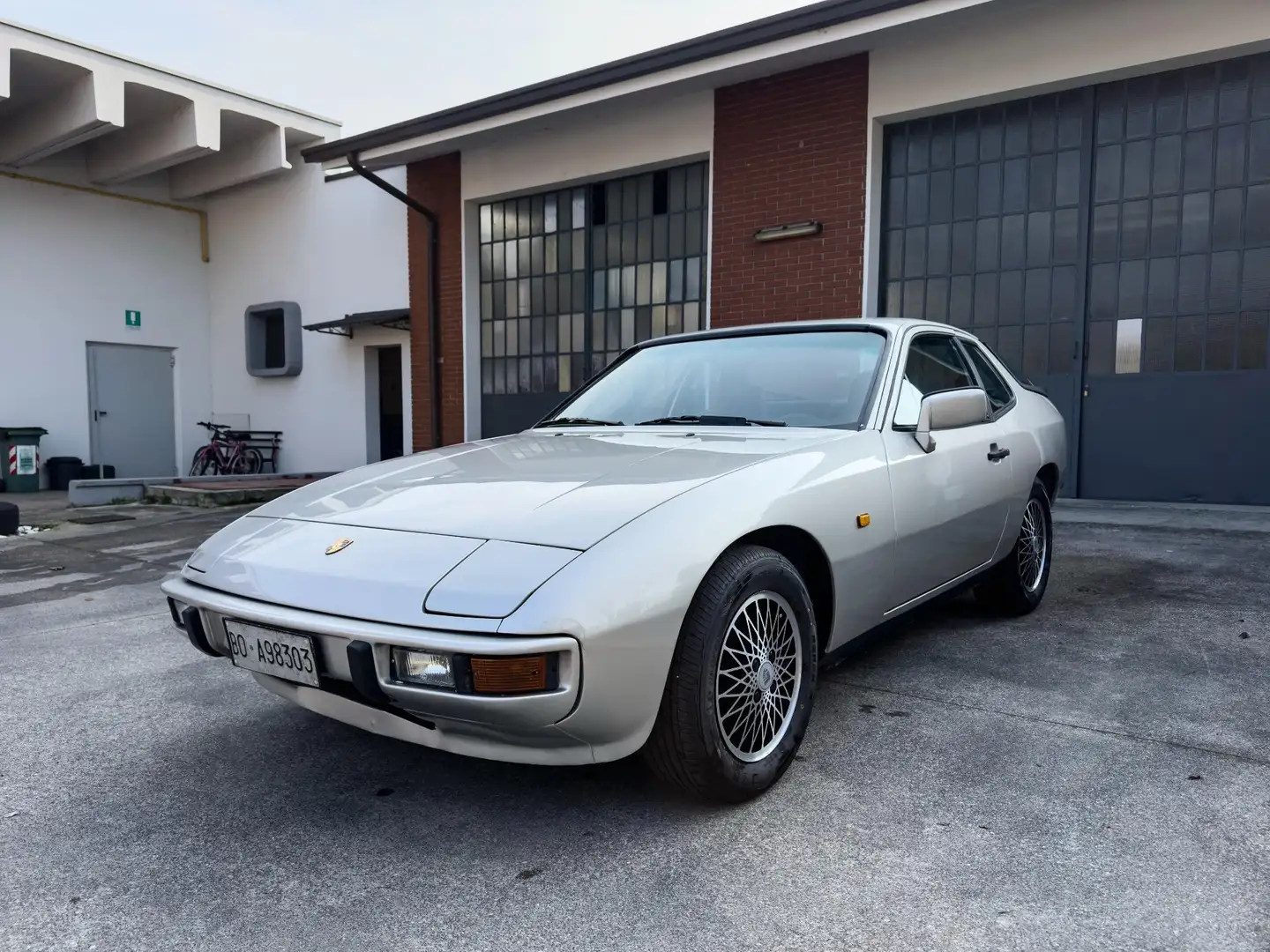 Porsche 924 2.0 - 1