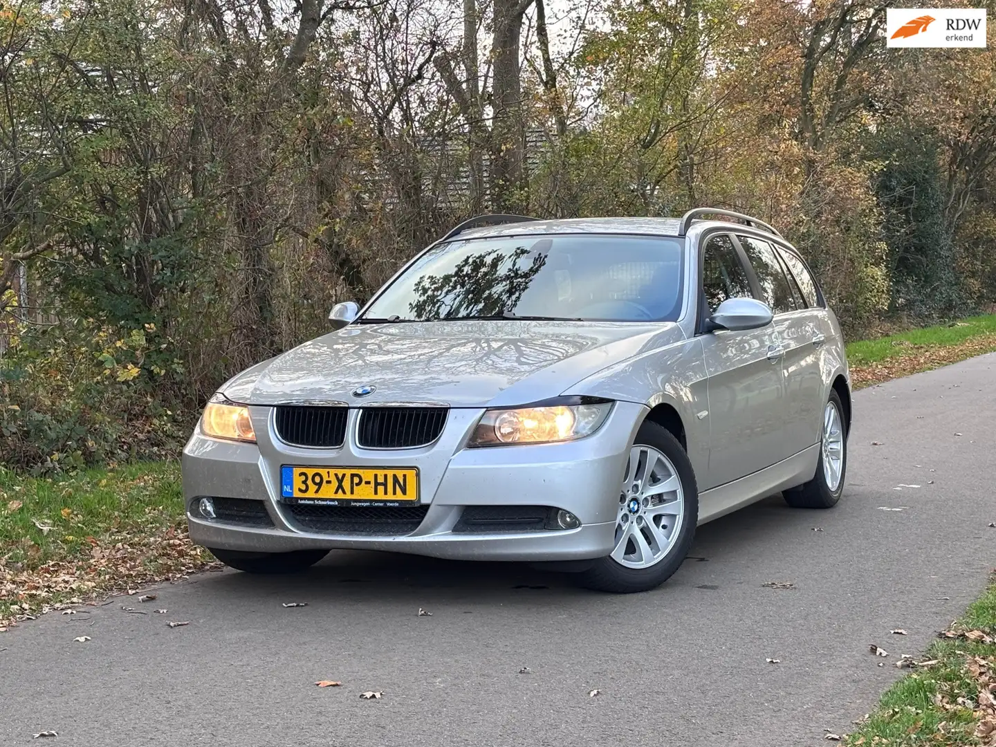 BMW 318 3-serie Touring 318i High Executive | Airco + Crui Grijs - 1