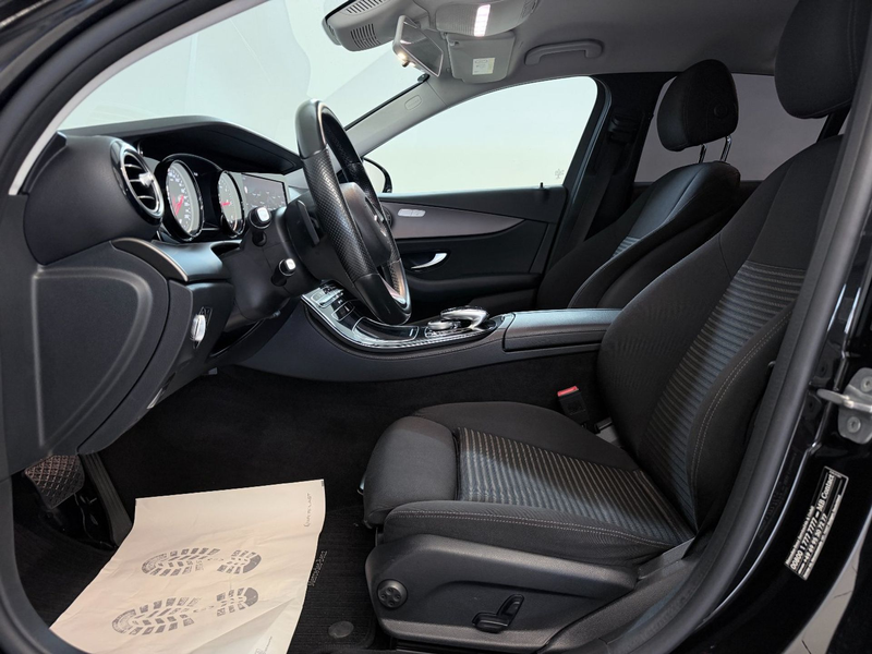 Mercedes-Benz E 220 d*E63 AMG*LED*R-KAMERA* — photo 13