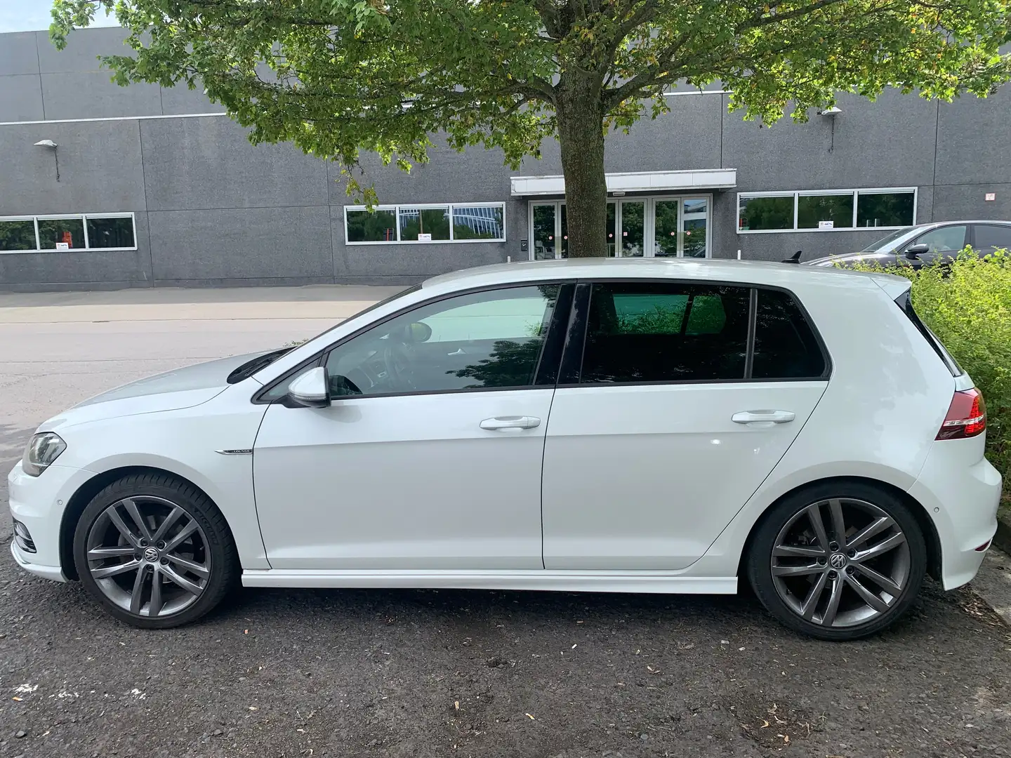 Volkswagen Golf Golf 1.4 TSI Lounge R-line 150PK Benzine Blanc - 1