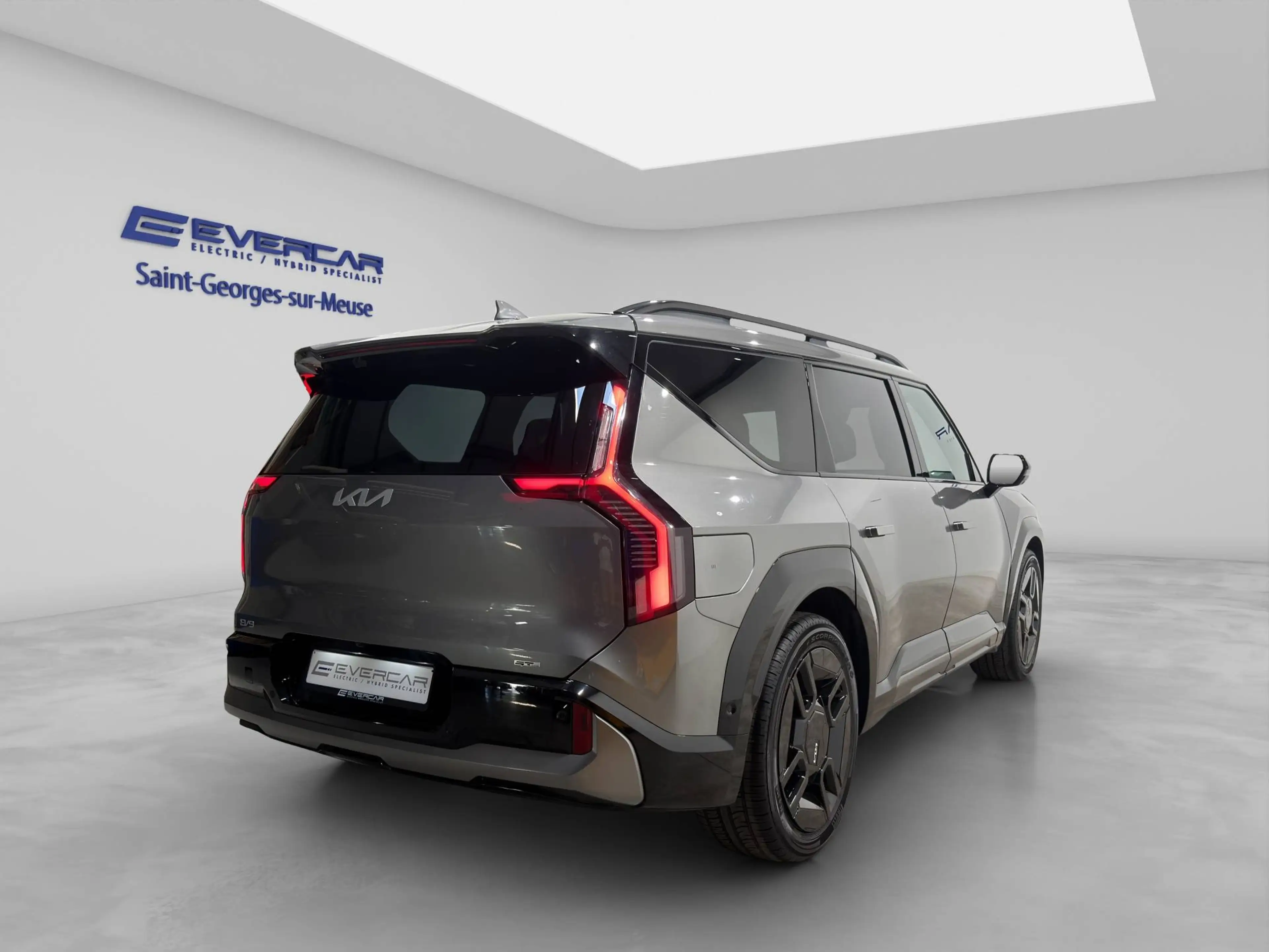 Kia EV9 GT-LINE AWD LAUNCH EDITION ***FULL OPTIONS*** — photo 4