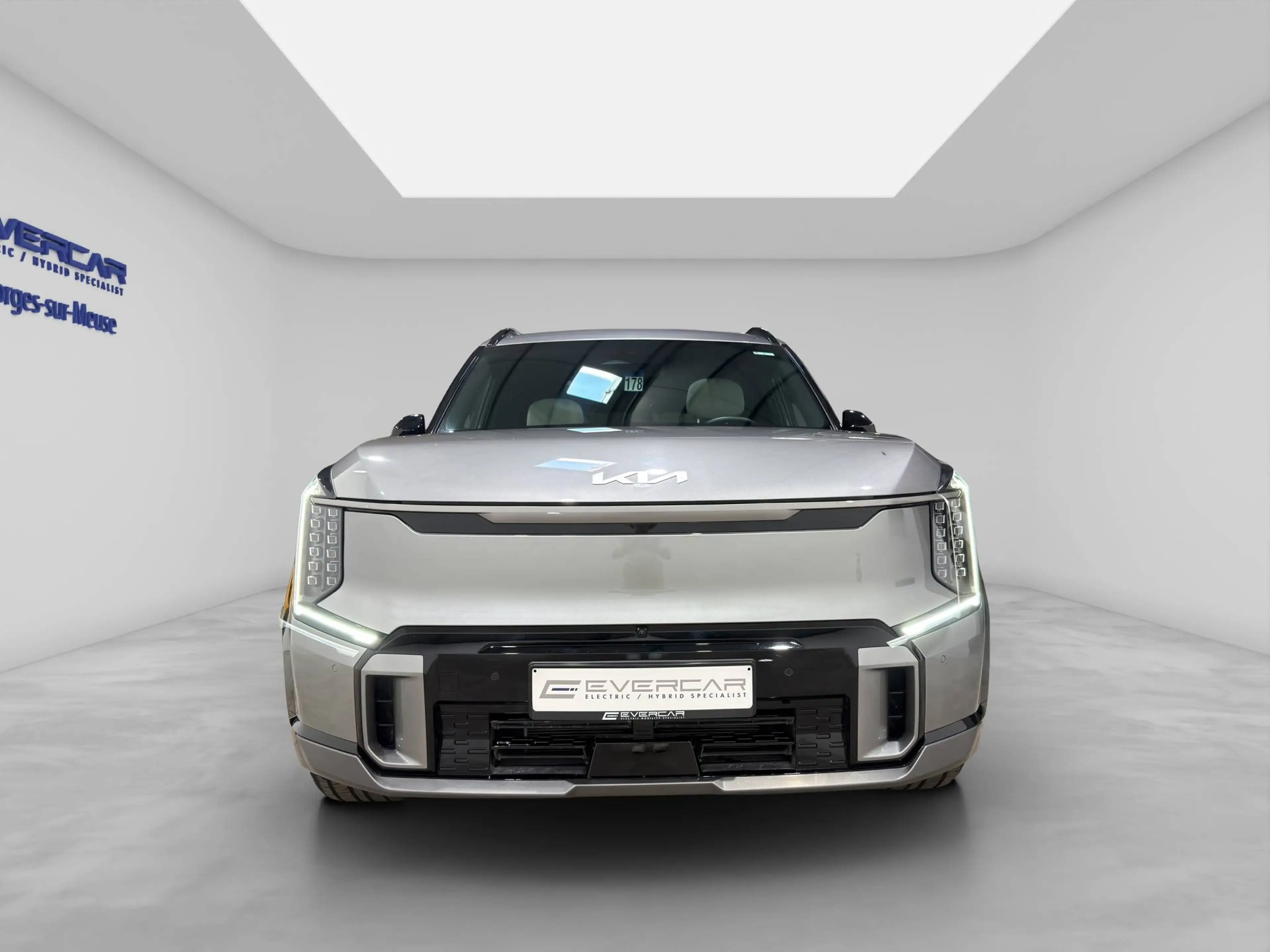 Kia EV9 GT-LINE AWD LAUNCH EDITION ***FULL OPTIONS*** — photo 2