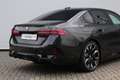 BMW i5 eDrive40 M Sport / Panoramadak / Trekhaak / Bowers Grijs - thumbnail 24