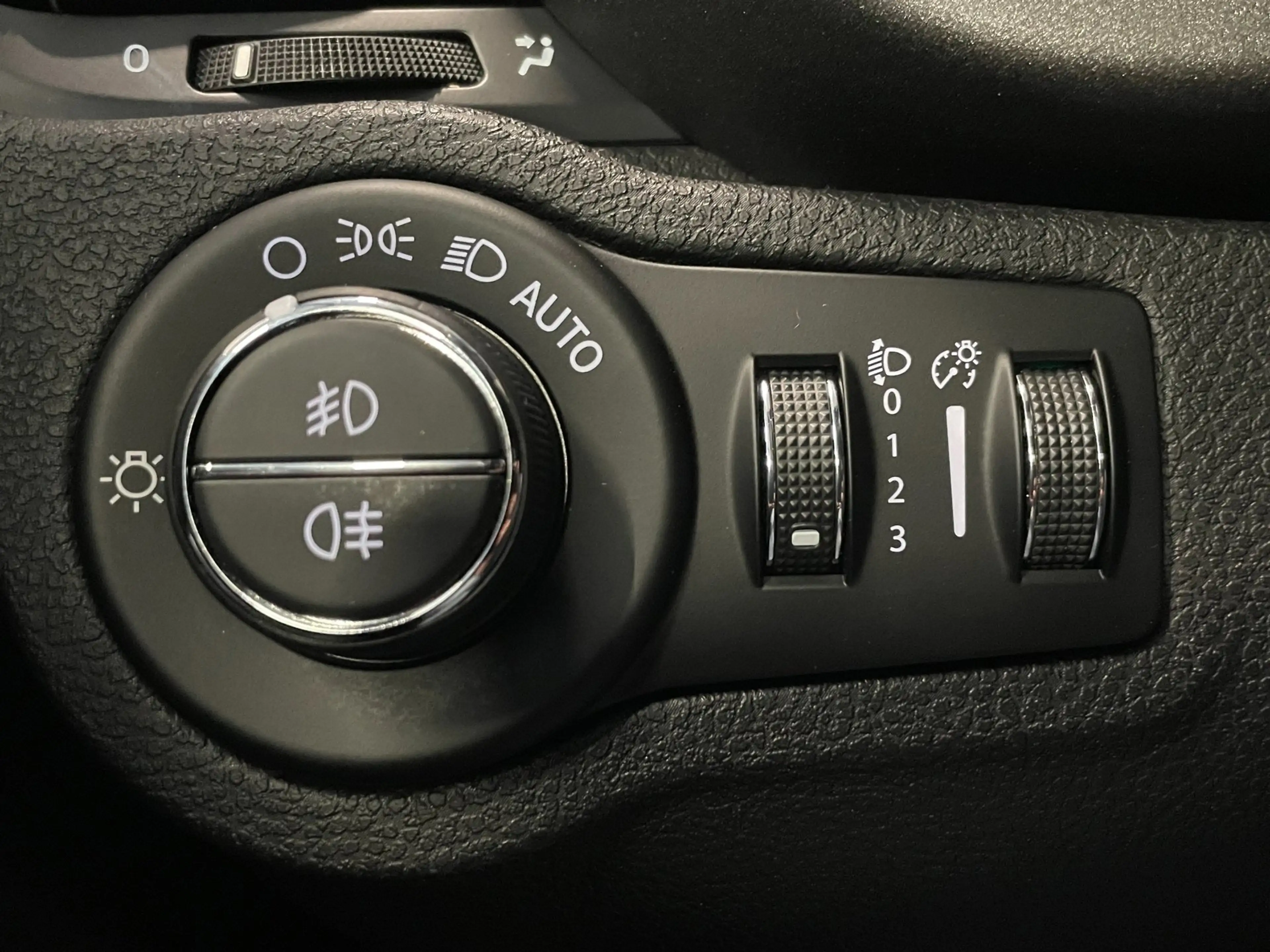 Fiat 500X Cross 1.4 Turbo MultiAir CrossPlus|AUTOMAAT|TREKHA — photo 42