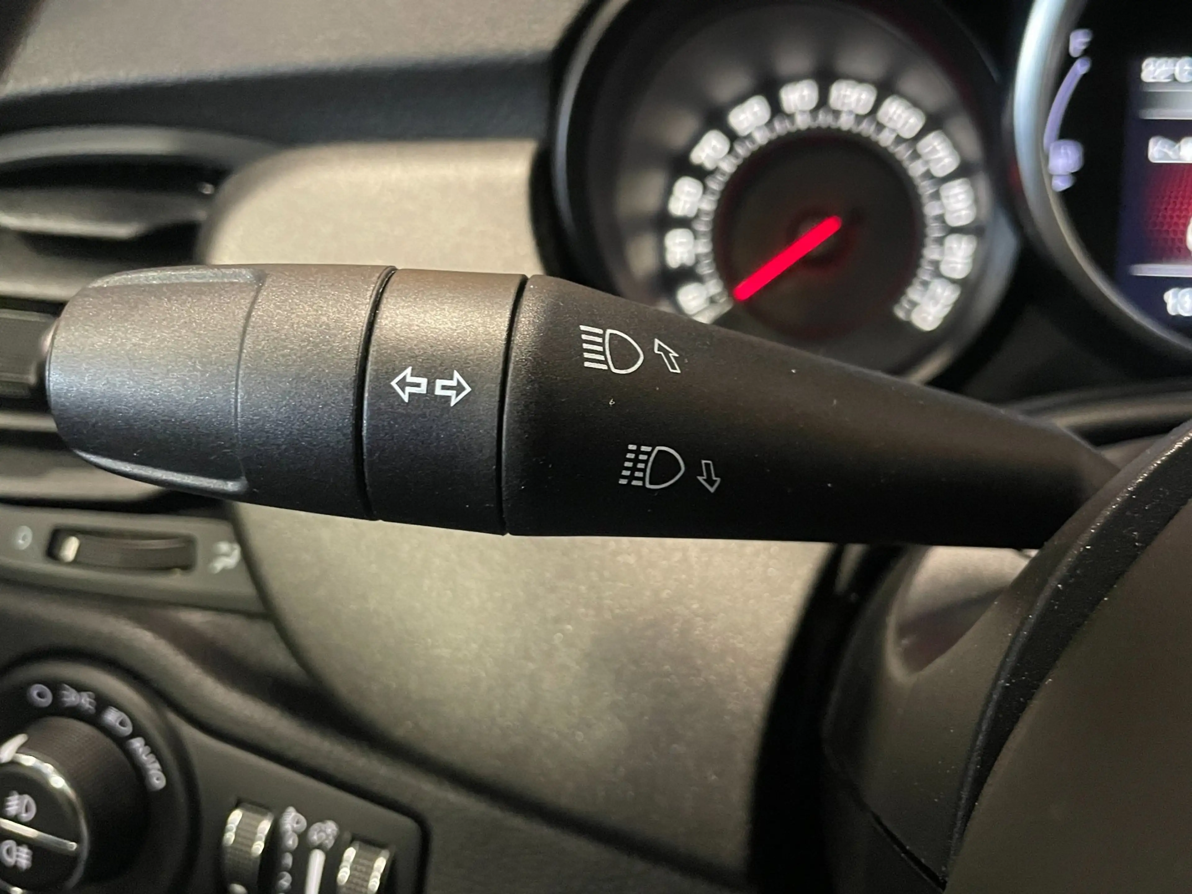 Fiat 500X Cross 1.4 Turbo MultiAir CrossPlus|AUTOMAAT|TREKHA — photo 39
