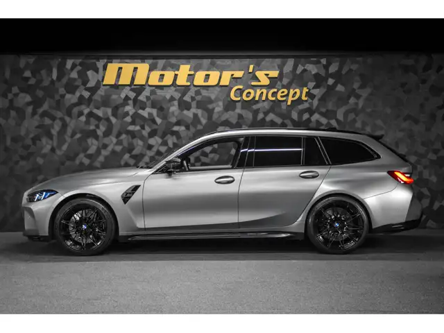 BMW M3 view 2