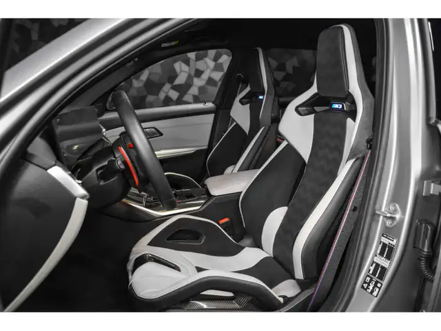 BMW M3 view 9