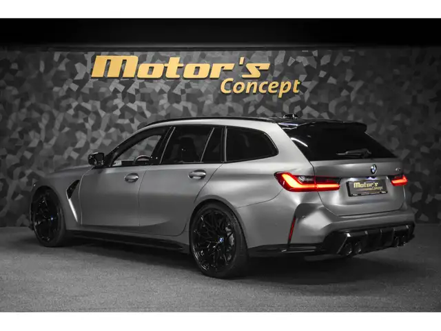 BMW M3 view 7