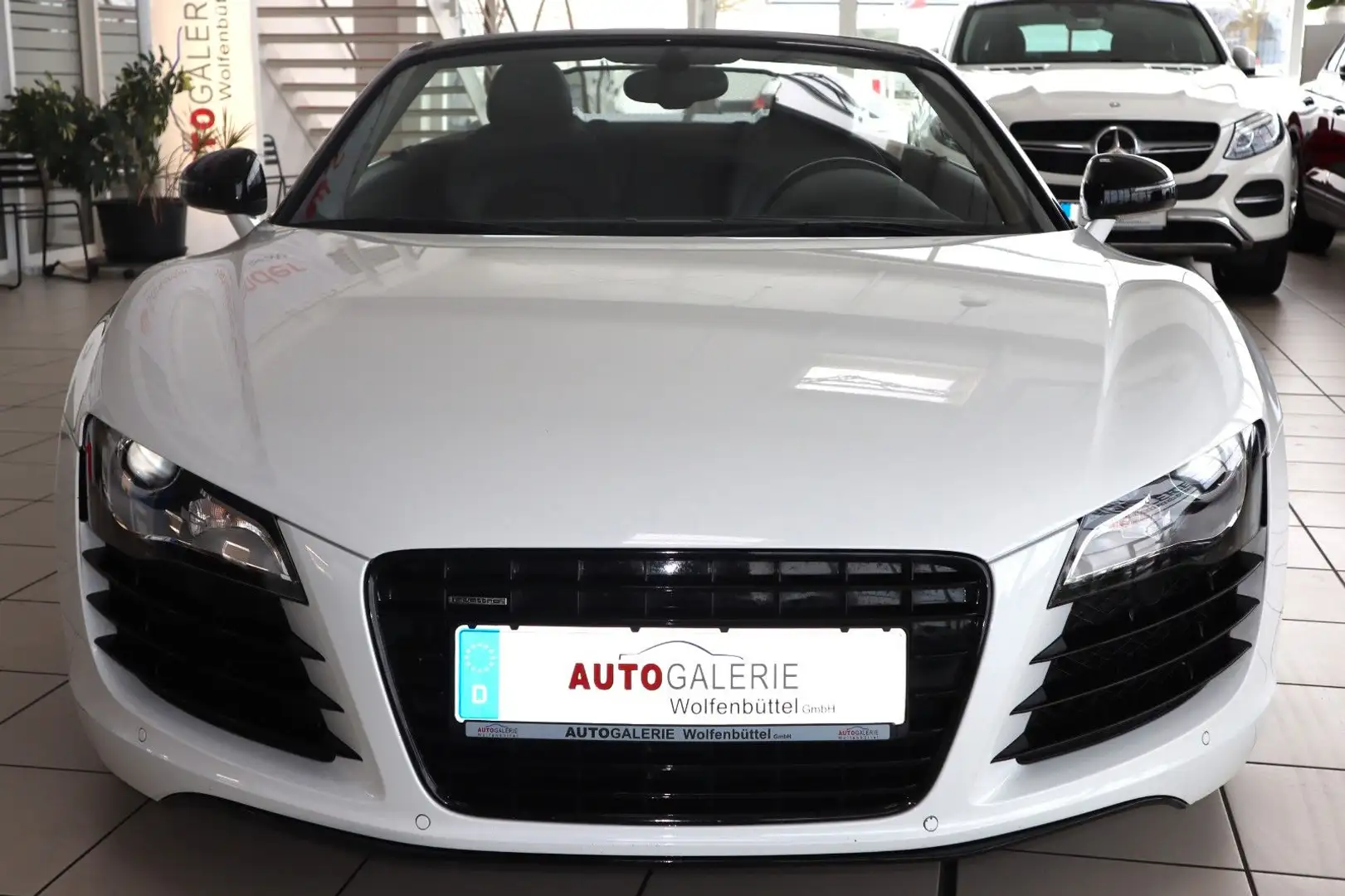 Audi R8 Spyder 4.2 FSI quattro Weiß - 2