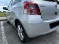 Toyota Yaris Yaris 1.3i VVT-i 16v Terra Srebrny - thumbnail 3