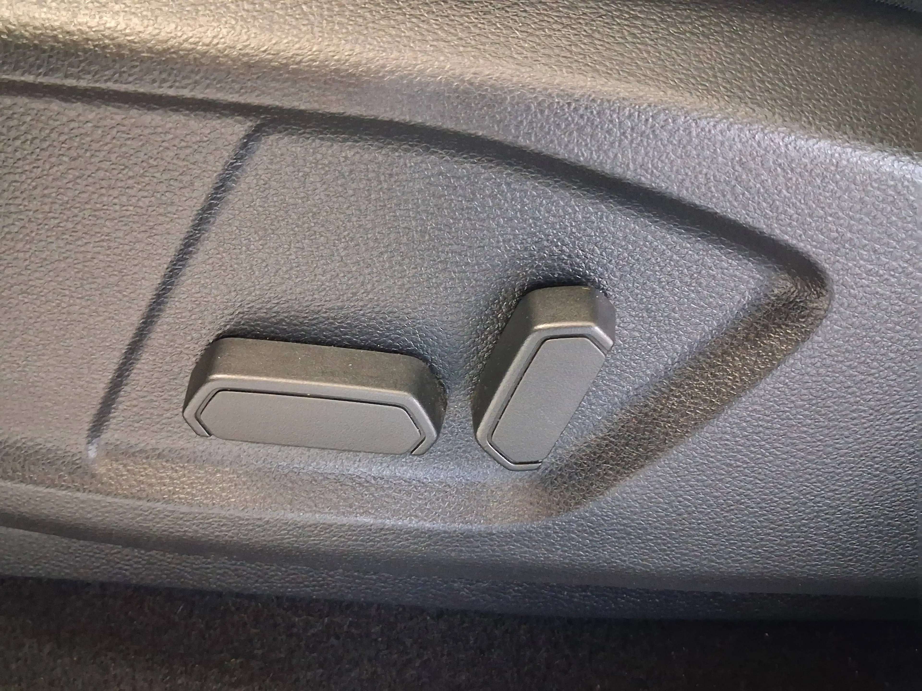 Ford Ranger Raptor RAPTOR / ATTELAGE / CAMERA / 1 ERE MAIN / GARANTIE — photo 15
