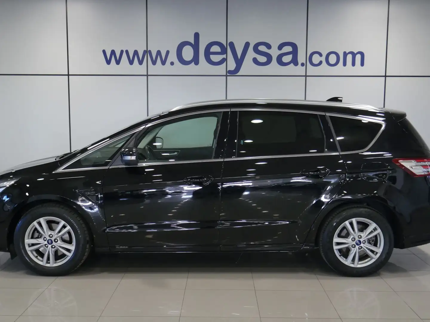 Ford S-Max 2.0 TDCi Panther 110kW Titanium AUT Negro - 2