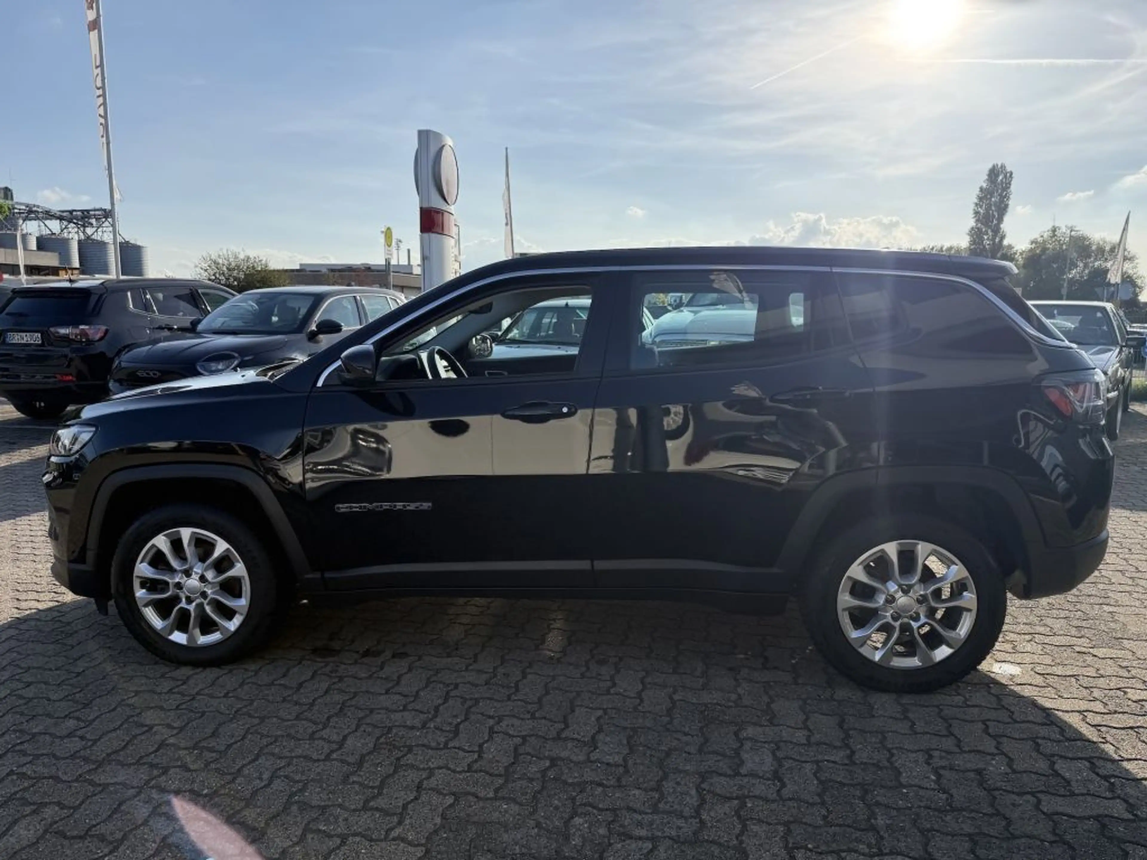 Jeep Compass 1.5 GSE T4 48V e-Hybrid Automatik Altitude — photo 8