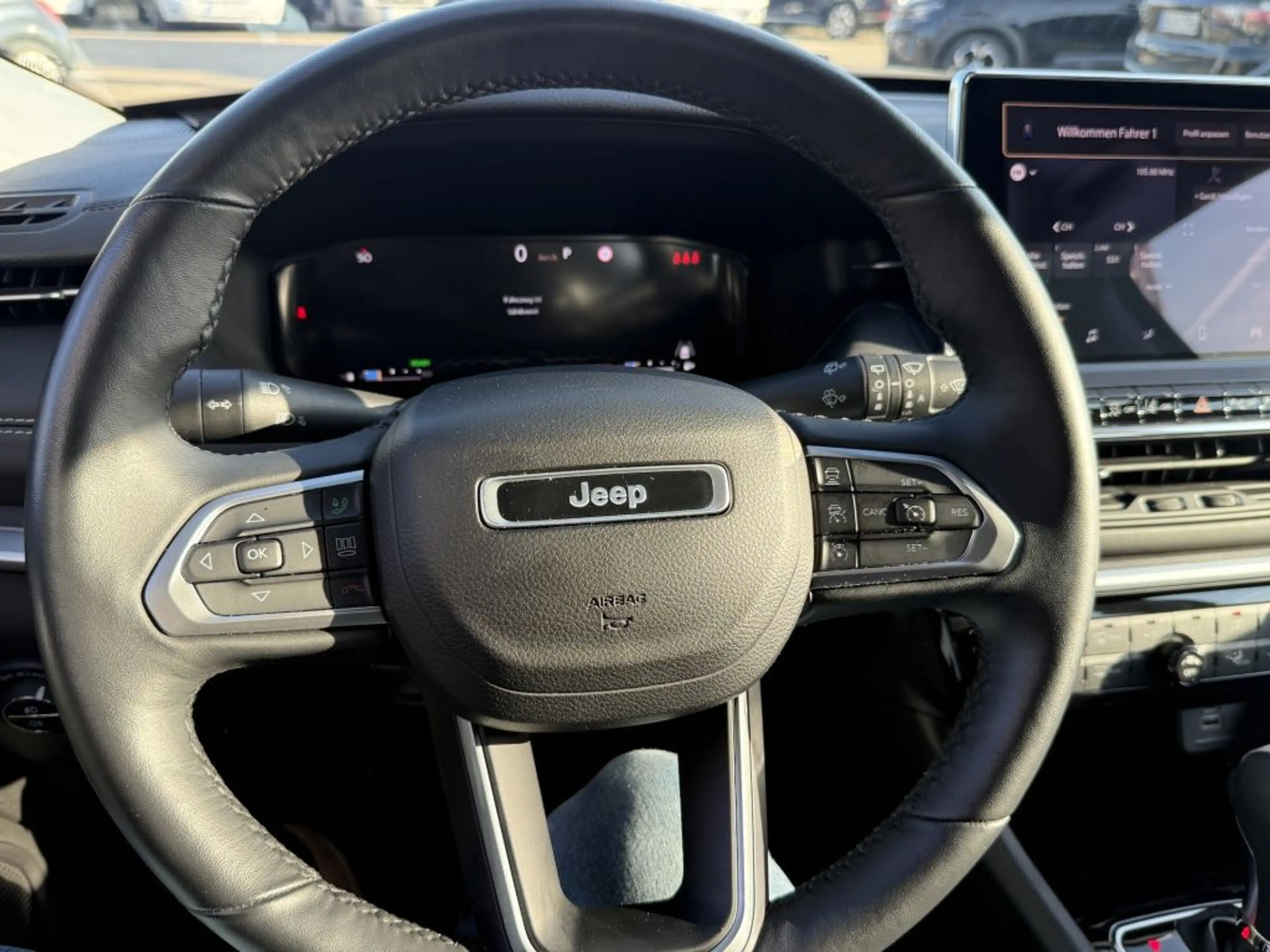 Jeep Compass 1.5 GSE T4 48V e-Hybrid Automatik Altitude — photo 17