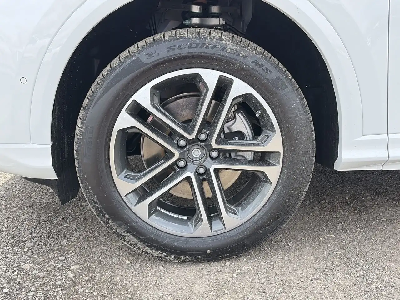 Audi Q5 photo Audi Q5