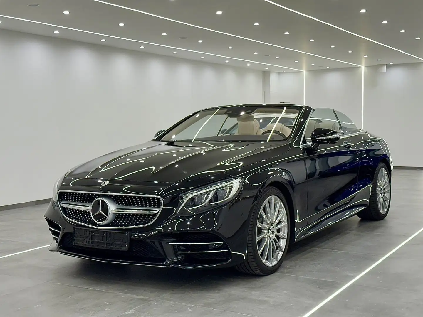 Mercedes-Benz S 560 Cabriolet AMG Leder Beige/NightVision/Burm Schwarz - 1