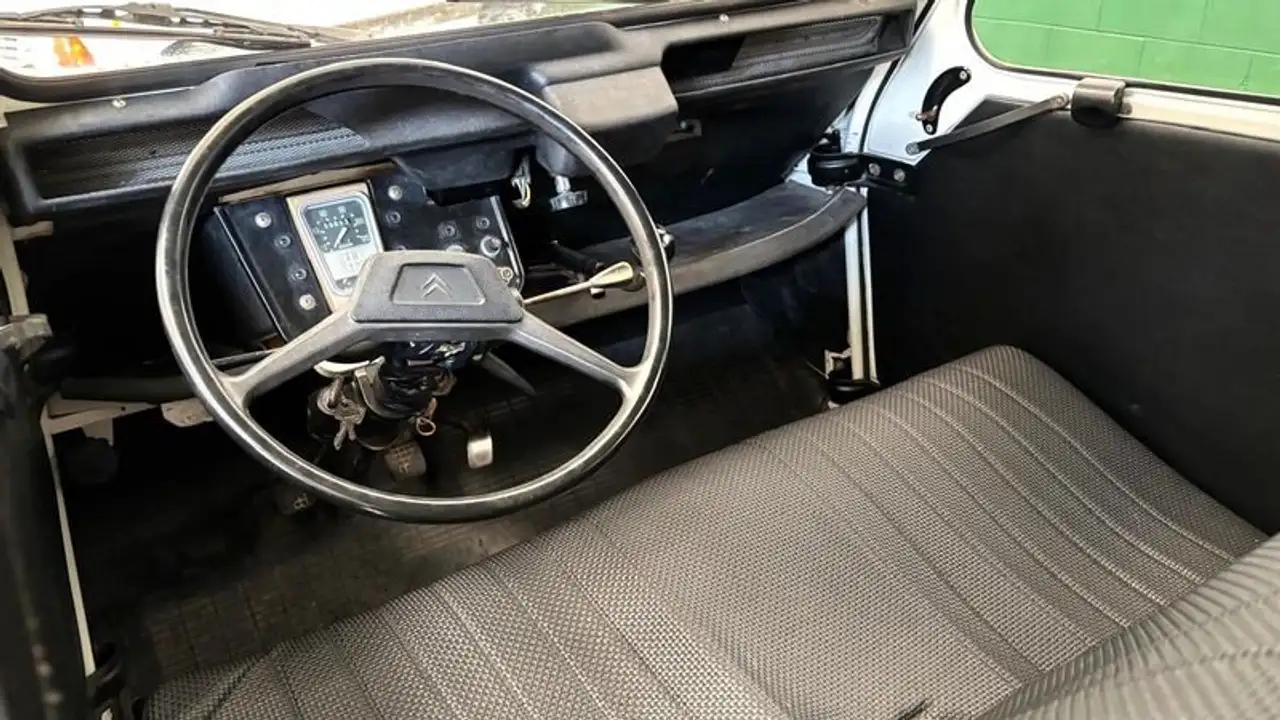 Citroen 2CV 6 Special - RESTAURATA - SPLENDIDA!, foto 6