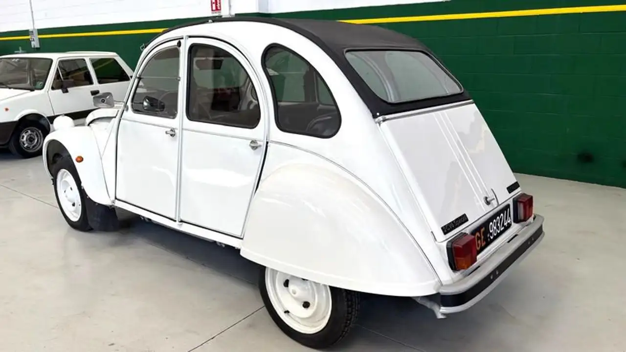 Citroen 2CV 6 Special - RESTAURATA - SPLENDIDA!, foto 3