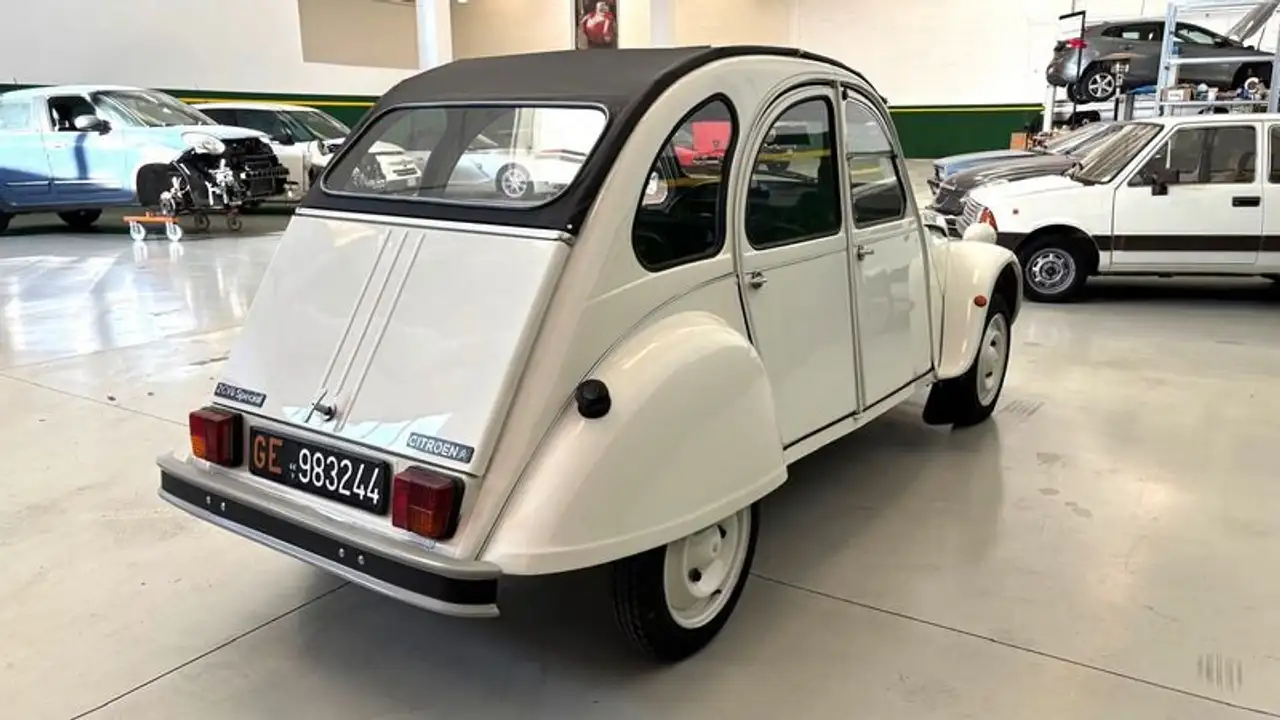 Citroen 2CV 6 Special - RESTAURATA - SPLENDIDA!, foto 5