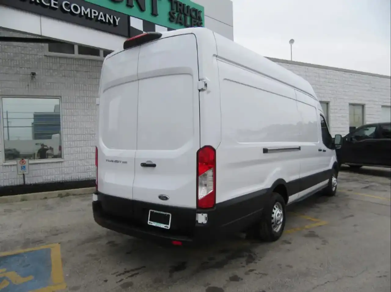 Ford Transit photo Ford Transit