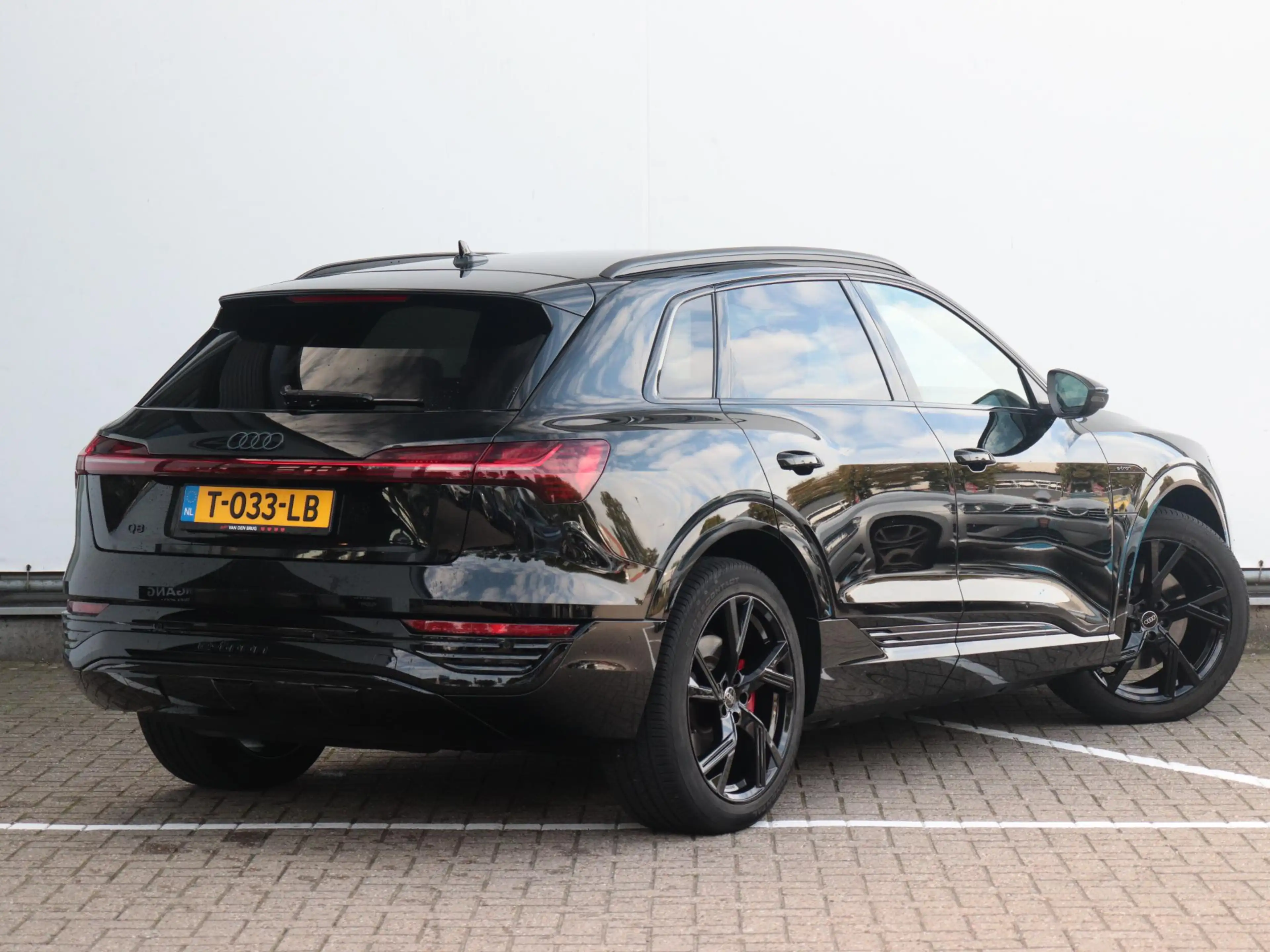 Audi Q8 e-tron 50 quattro Advanced Edition 95 kWh | Trekhaak | Me — photo 4