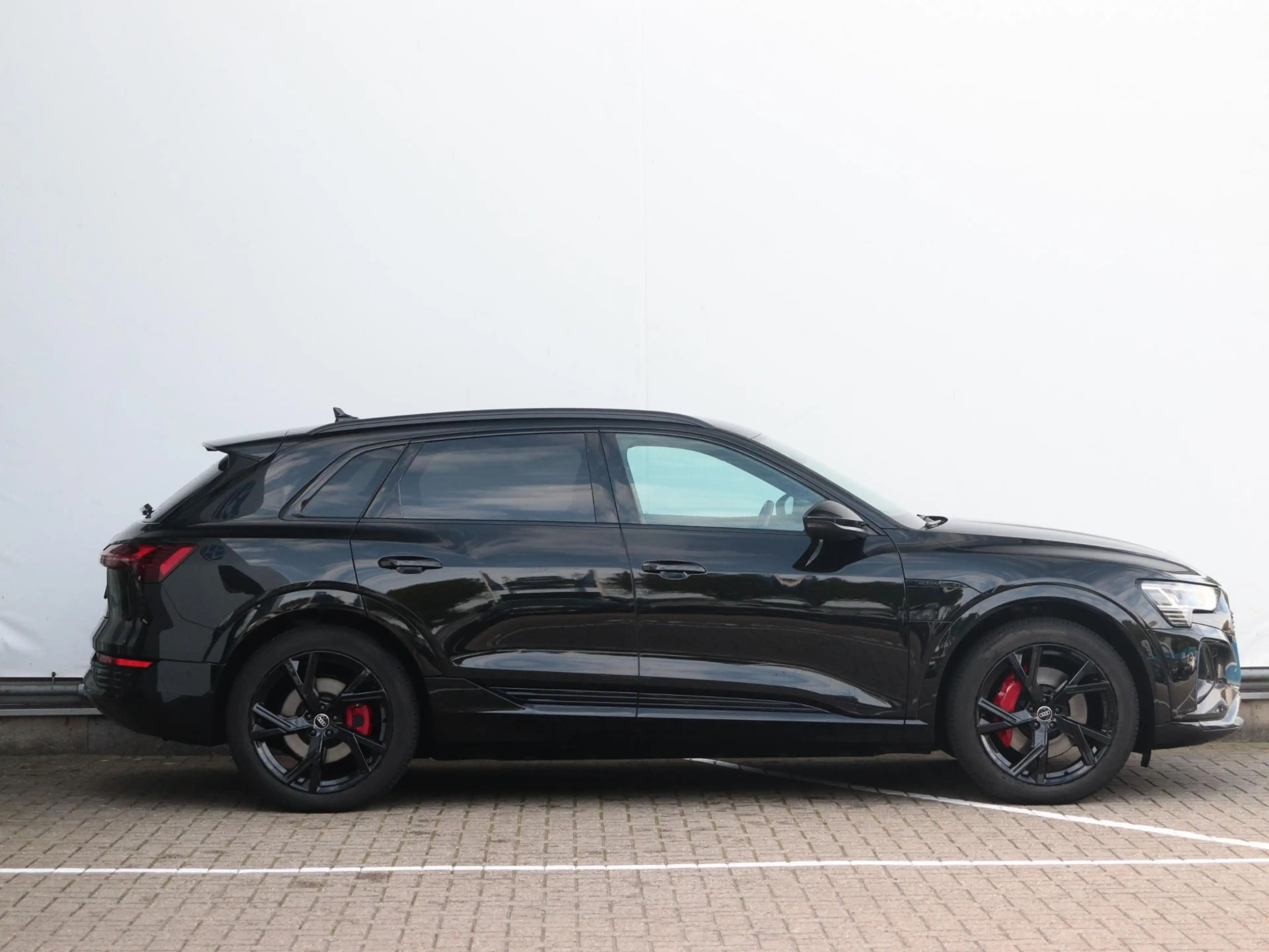 Audi Q8 e-tron 50 quattro Advanced Edition 95 kWh | Trekhaak | Me — photo 2
