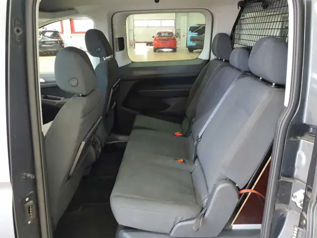 Volkswagen Caddy view 14