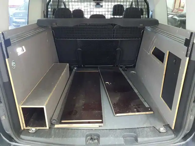 Volkswagen Caddy view 15