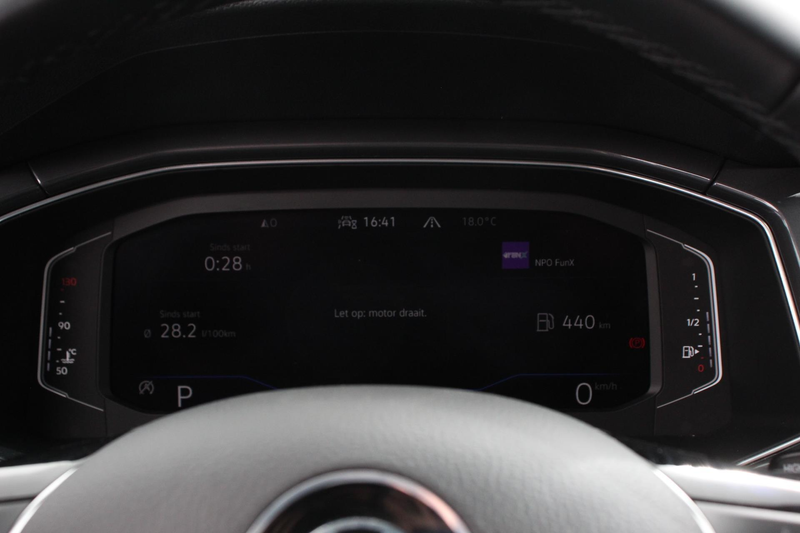 Volkswagen T-Roc 1.5 TSI Sport DSG Navigatie Adaptieve Cruise Contr — photo 15