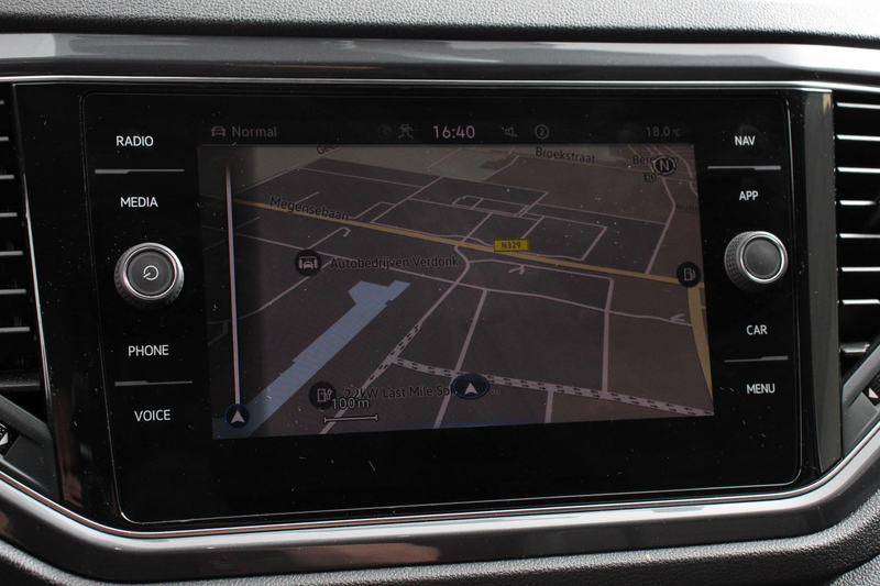 Volkswagen T-Roc 1.5 TSI Sport DSG Navigatie Adaptieve Cruise Contr — photo 13