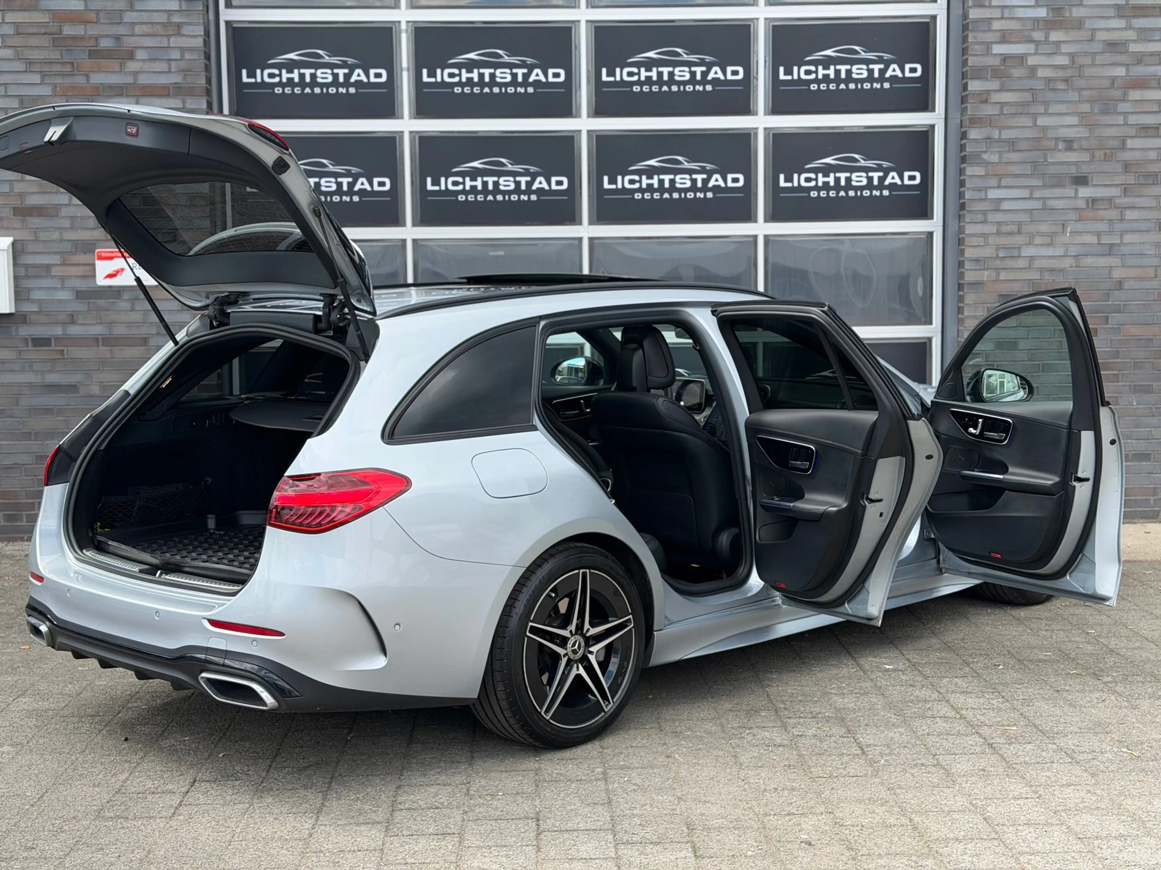 Mercedes-Benz C 200 Estate AMG Line PANO CRUISE SFEERVERLICHTING 100% — photo 15