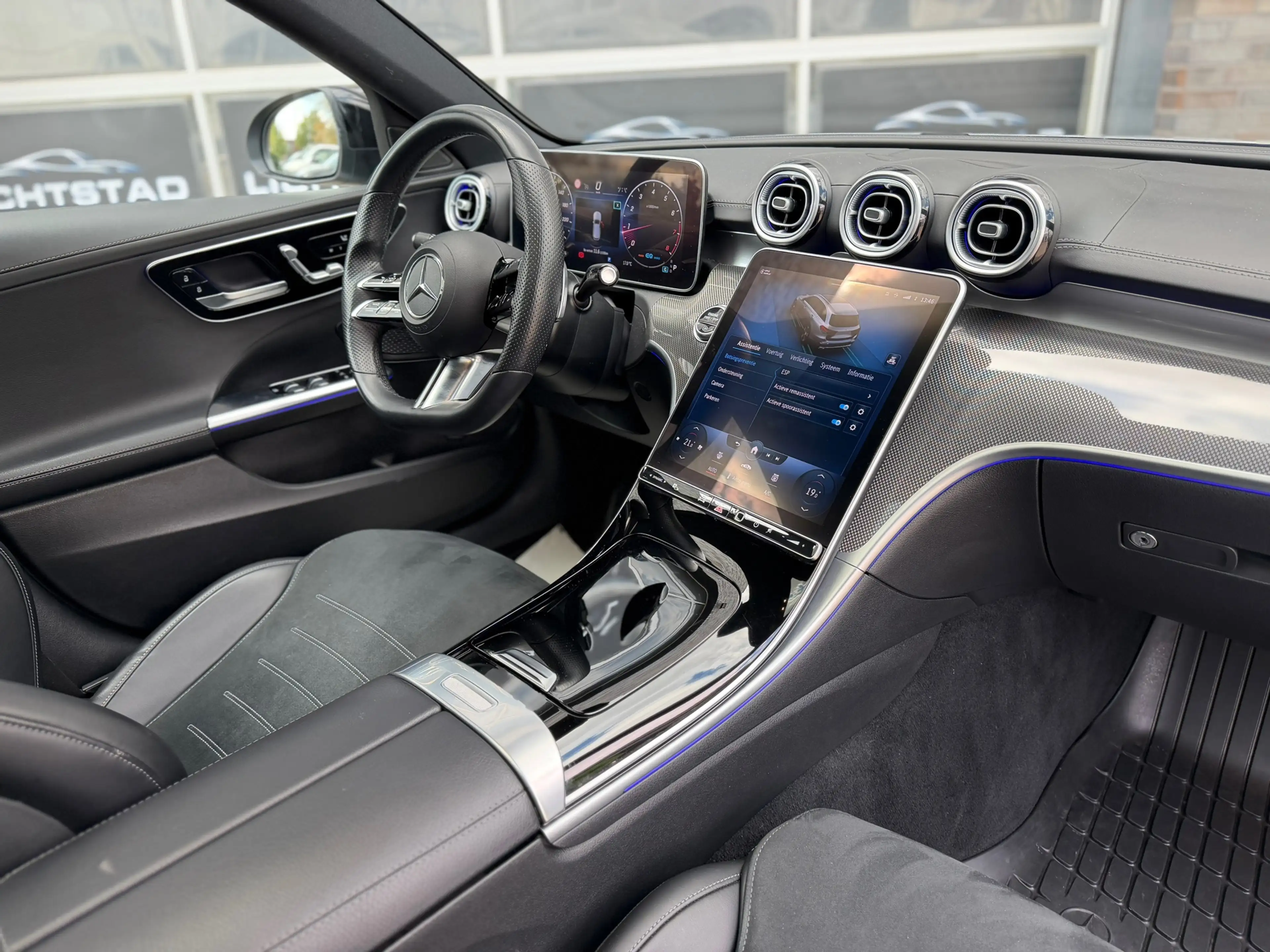 Mercedes-Benz C 200 Estate AMG Line PANO CRUISE SFEERVERLICHTING 100% — photo 6