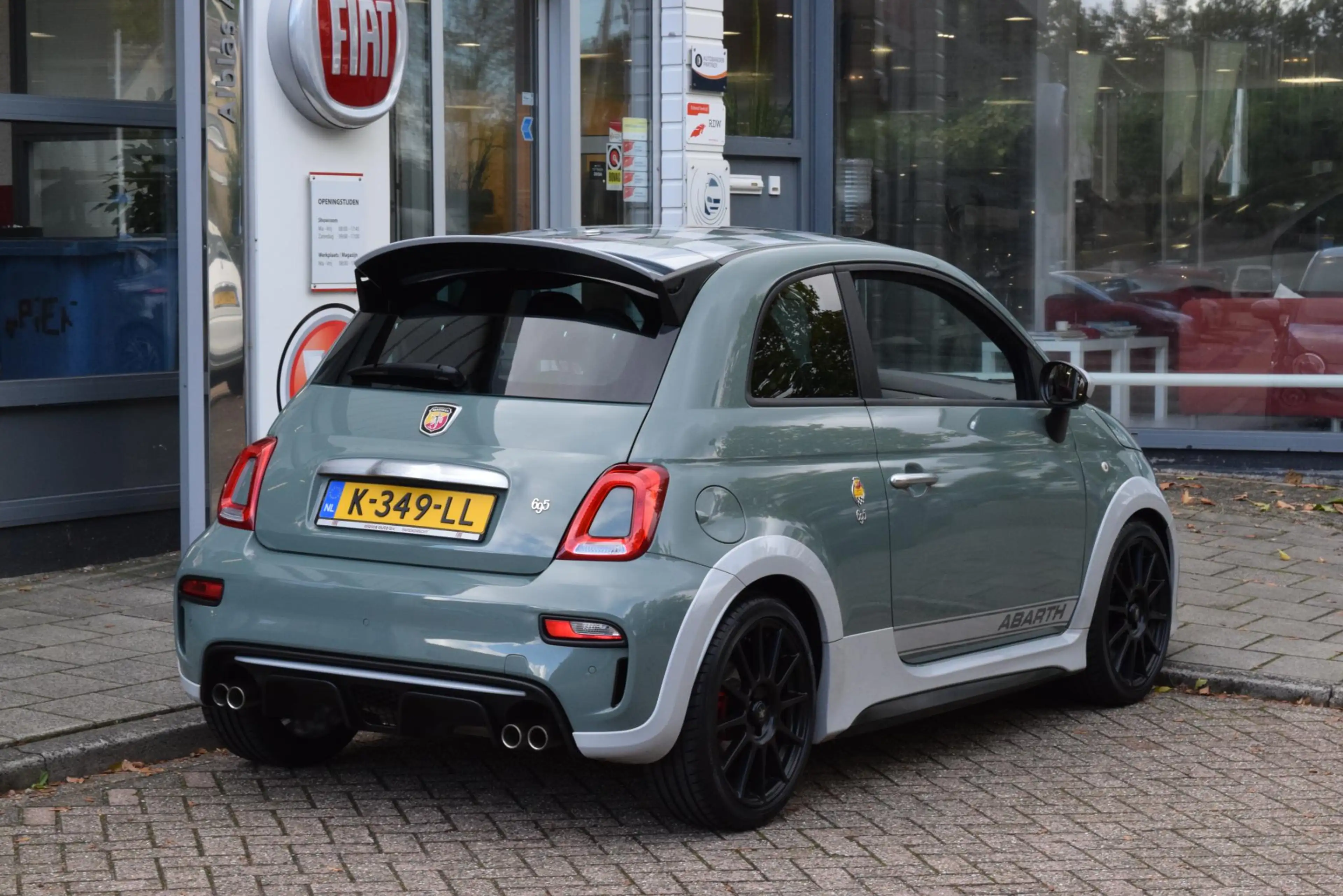 Fiat 500 Abarth 1.4 T-Jet 180pk Abarth|70th Anniversary|1 van 1949 — photo 4