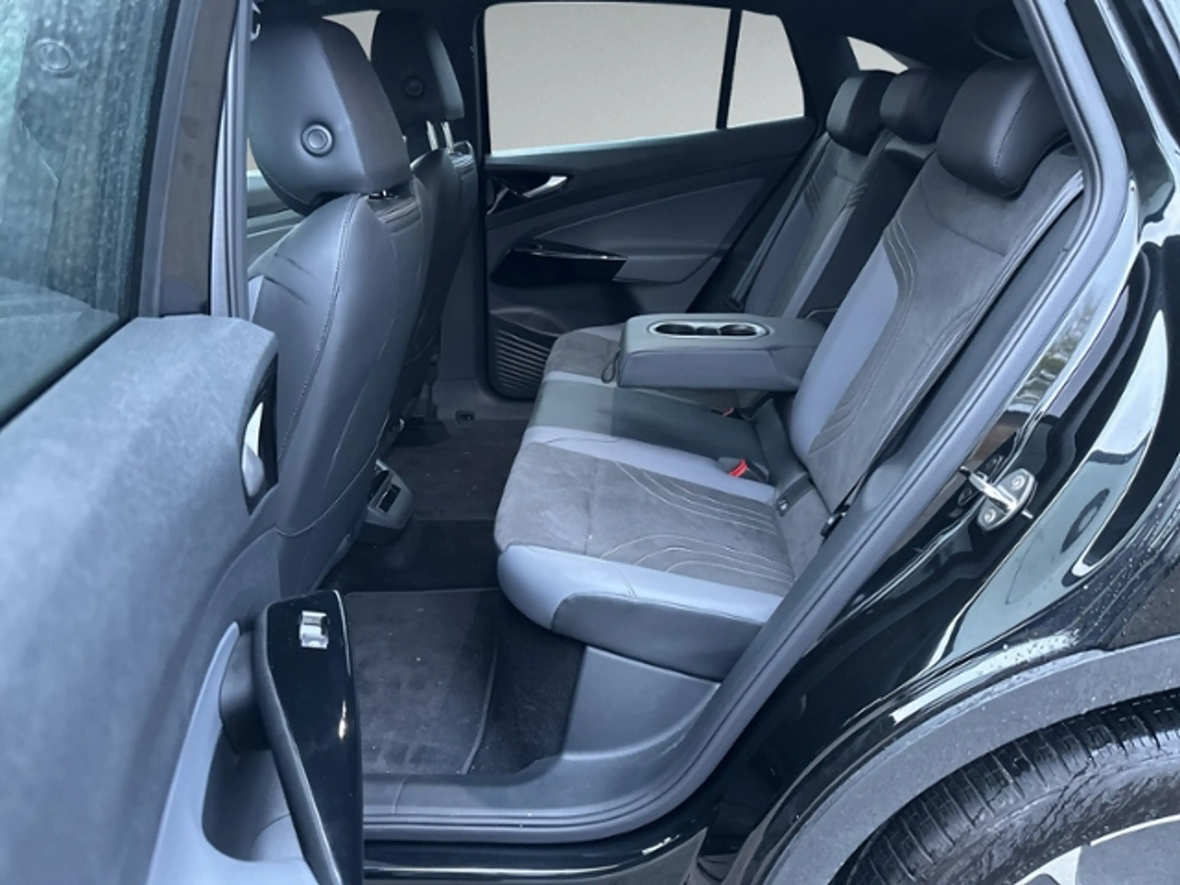 Volkswagen ID.5 Pro Goal +82kWh+AHK+IQ.LIGHT+360°+ACC+NAVI+ — photo 10
