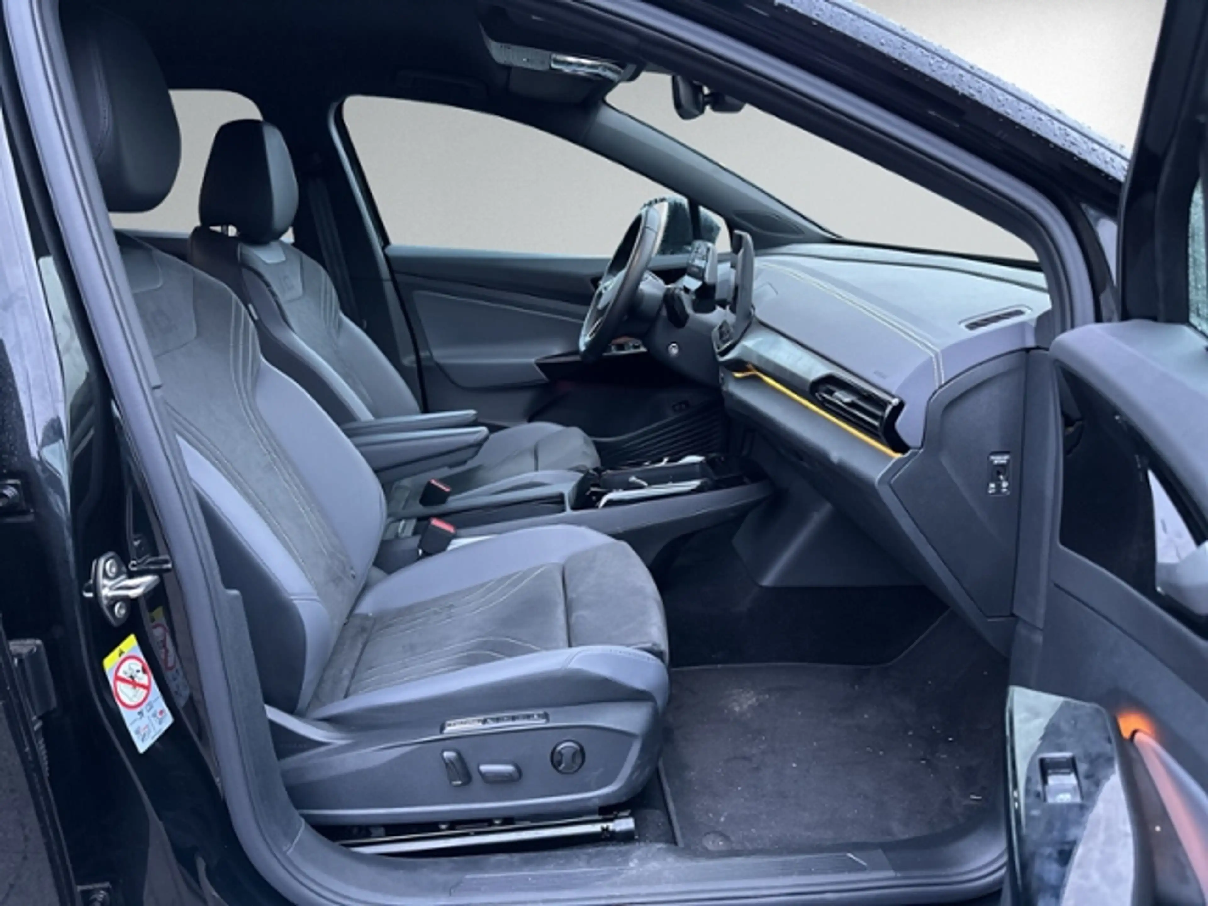 Volkswagen ID.5 Pro Goal +82kWh+AHK+IQ.LIGHT+360°+ACC+NAVI+ — photo 11