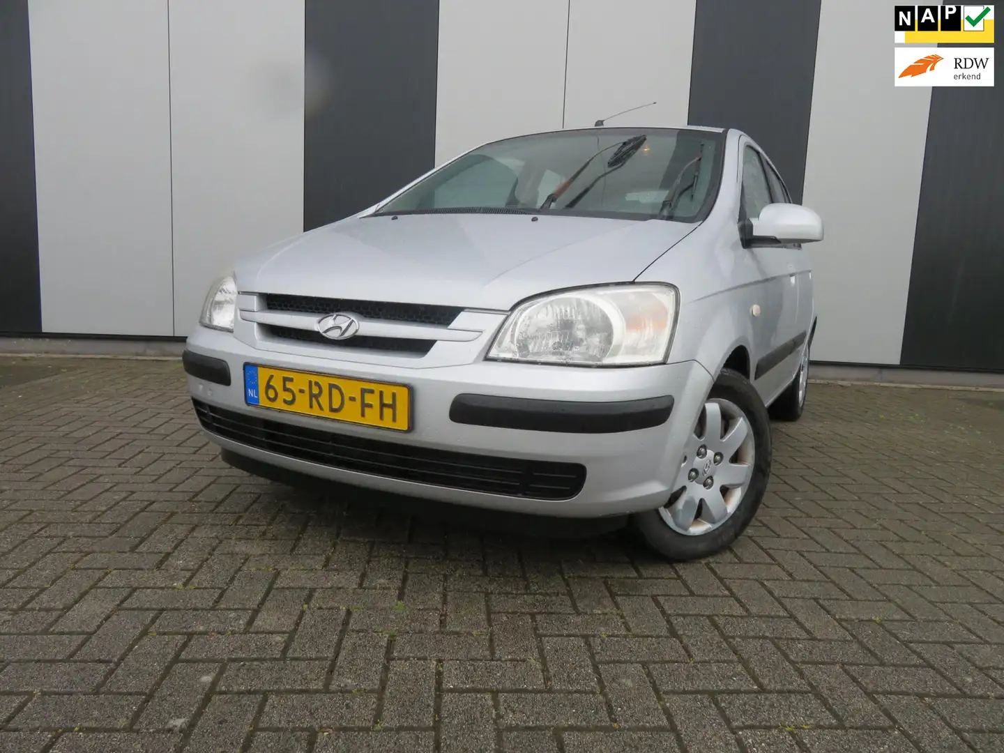 Hyundai Getz 1.3i Active Cool Сірий - 1