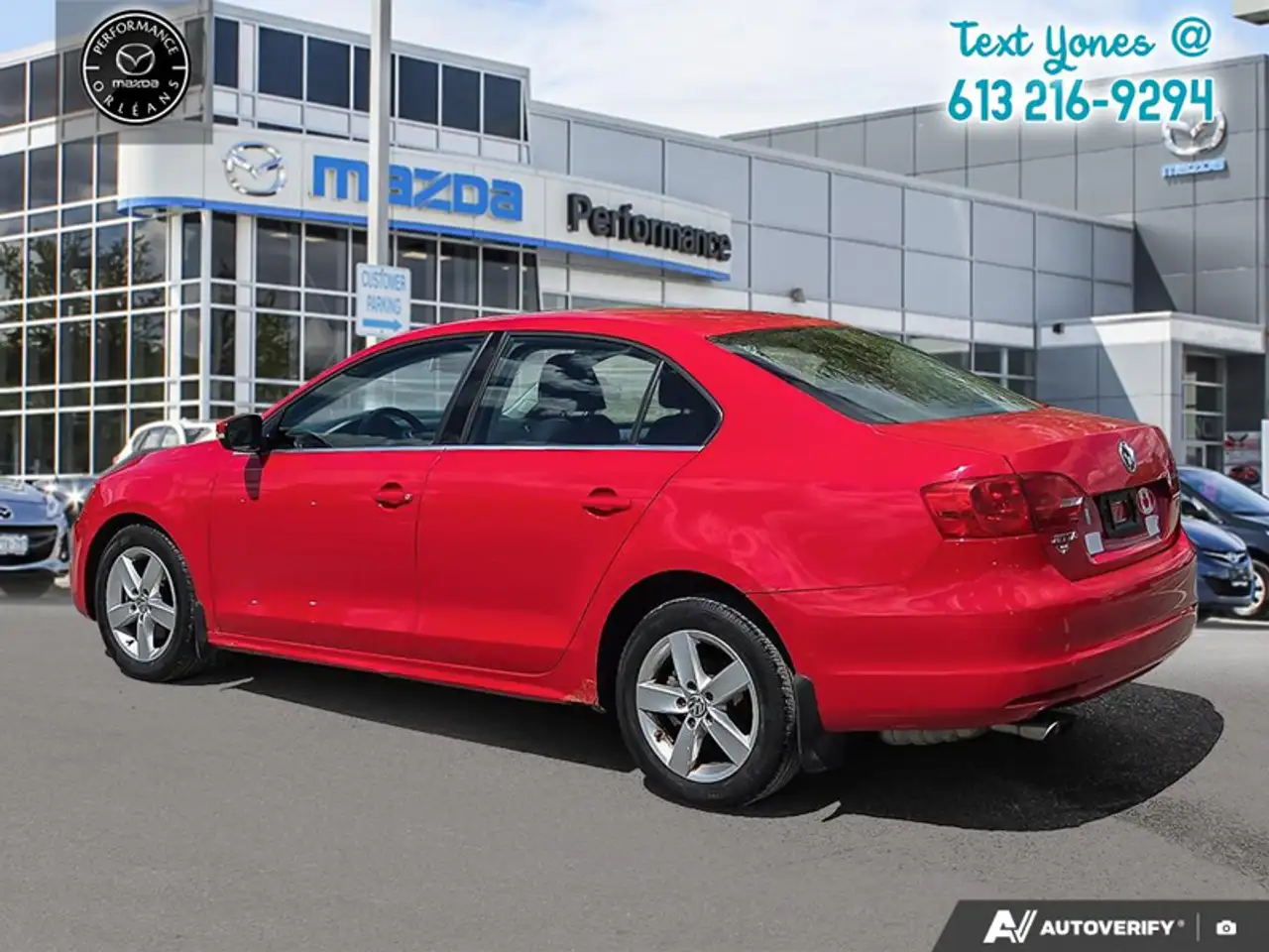 Volkswagen Jetta снимка Volkswagen Jetta