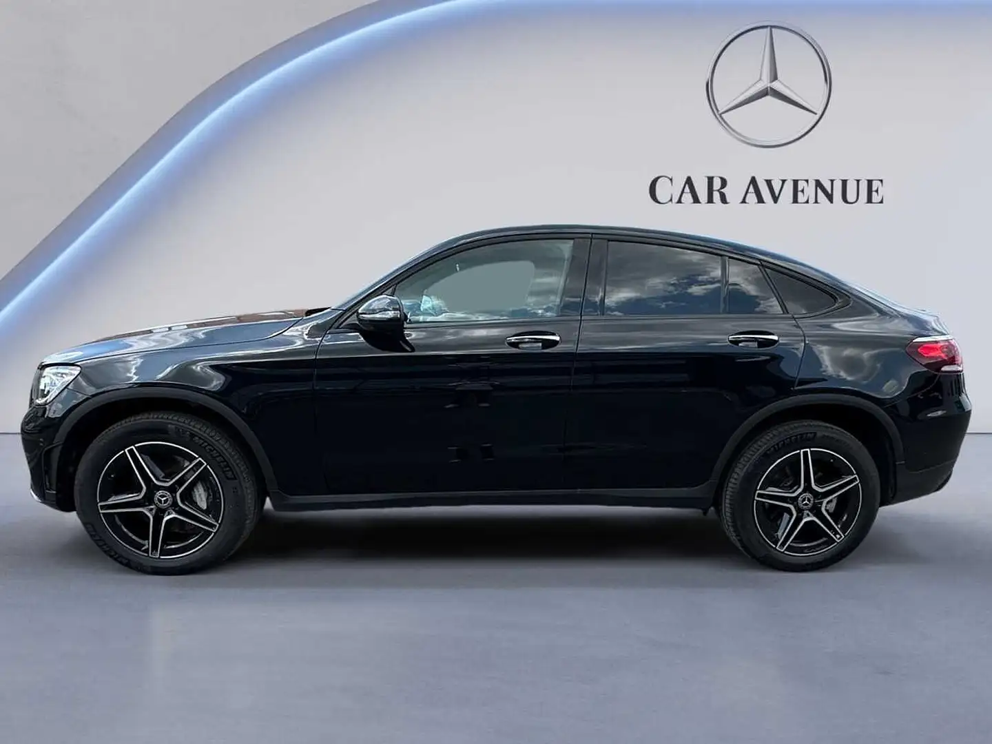 Mercedes-Benz GLC 300 de 4MATIC Coupé AMG Line Czarny - 2