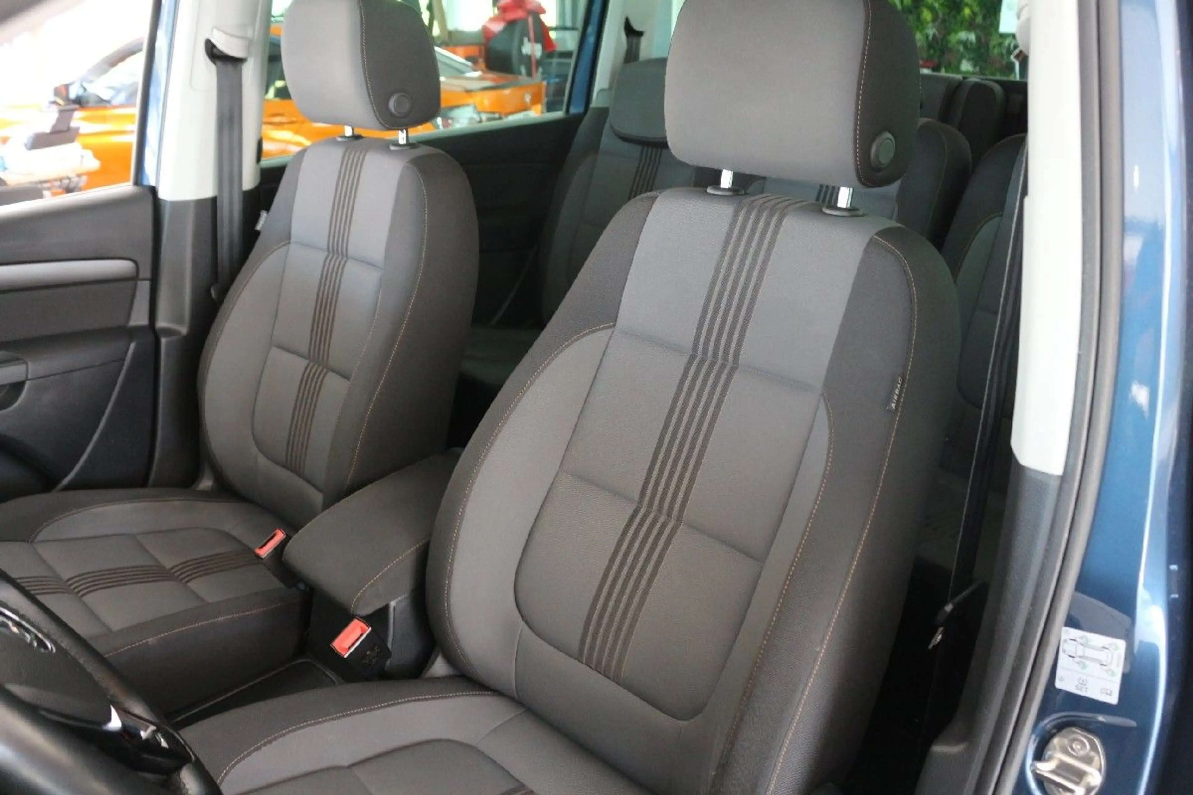 Volkswagen Sharan 1.4 TSI - Navi-Kamera-7Sitze-AHK-1Hand — photo 11