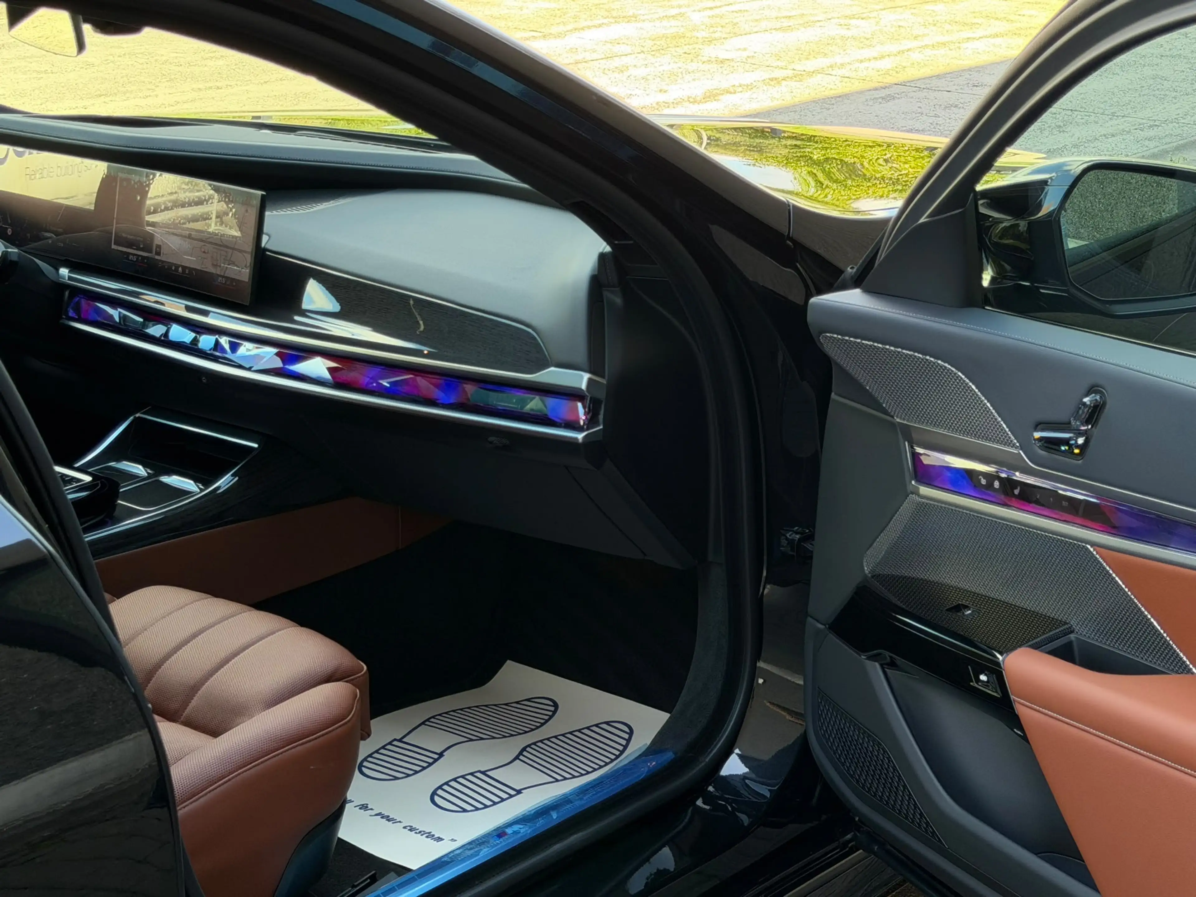 BMW 760 M760eXAS PHEV (420 kW) — photo 10