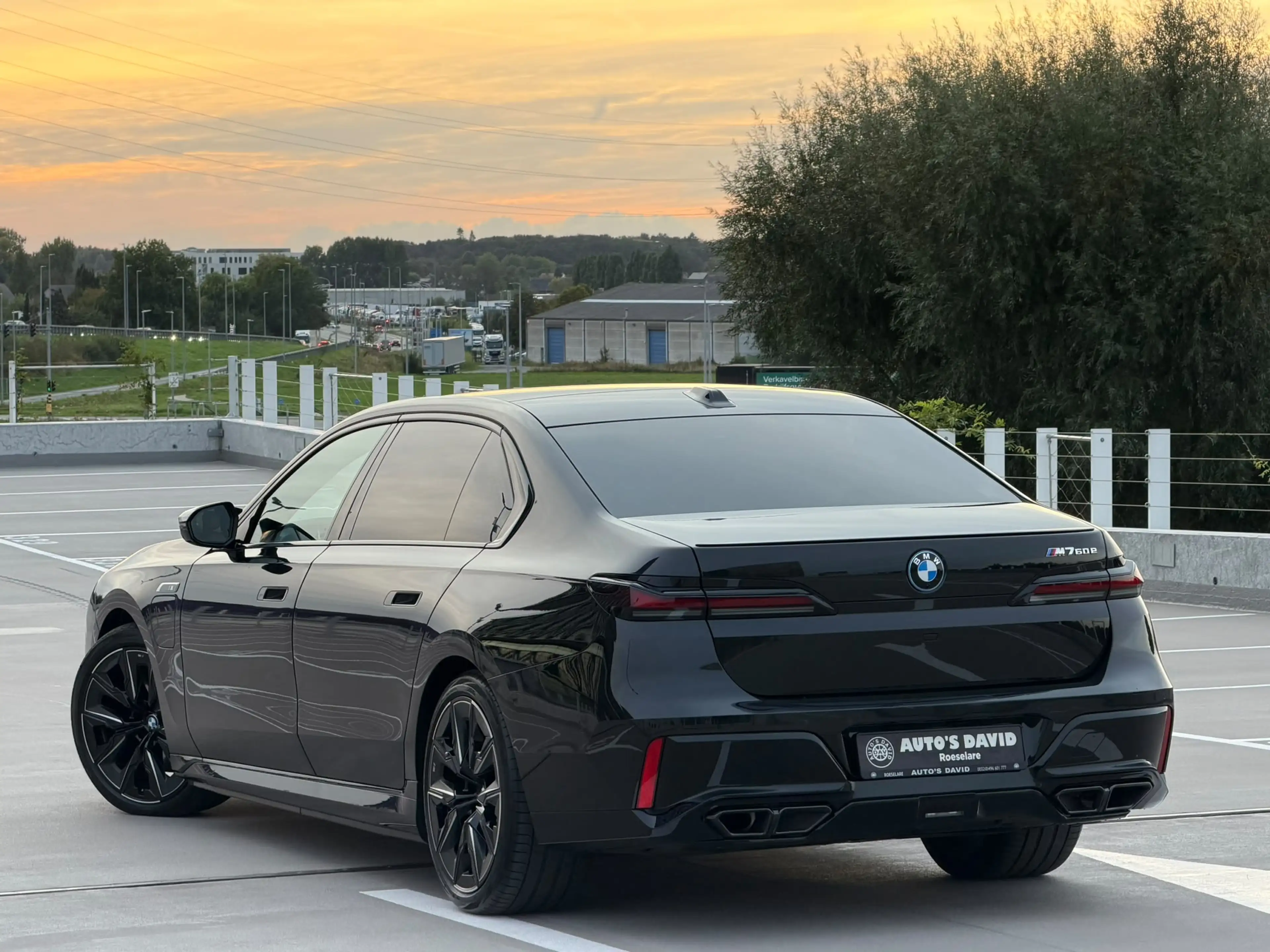 BMW 760 M760eXAS PHEV (420 kW) — photo 4