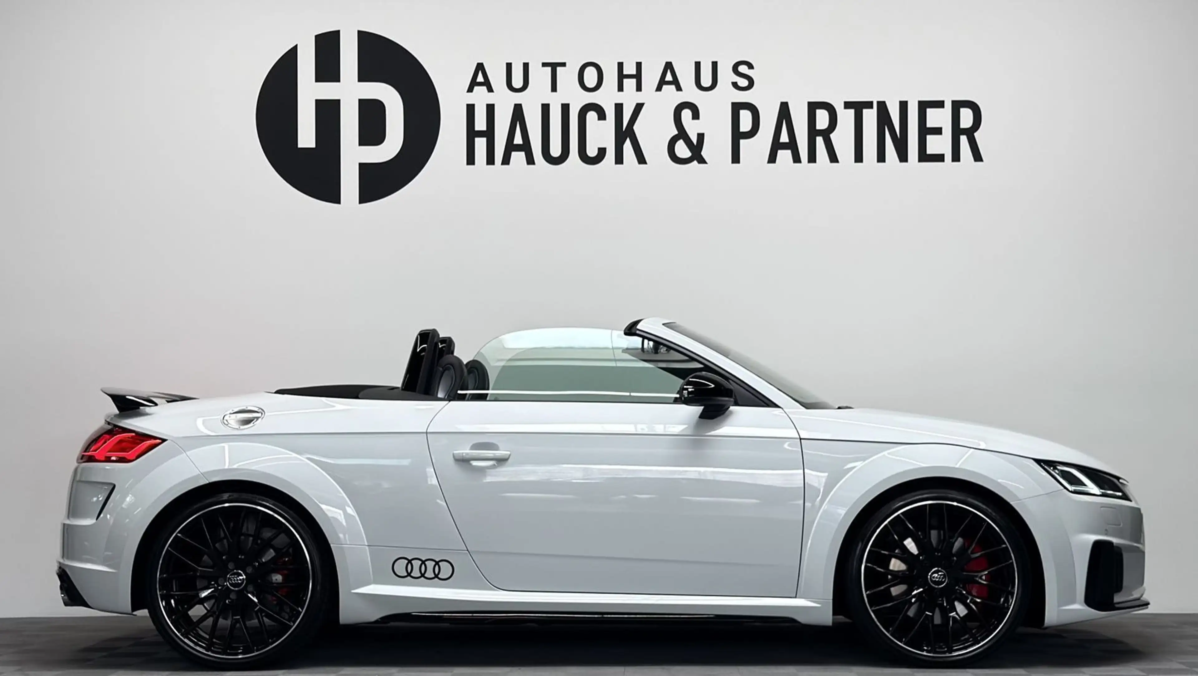 Audi TTS q. Competition Roadster *Nappa*Matrix*Key-Go — photo 7