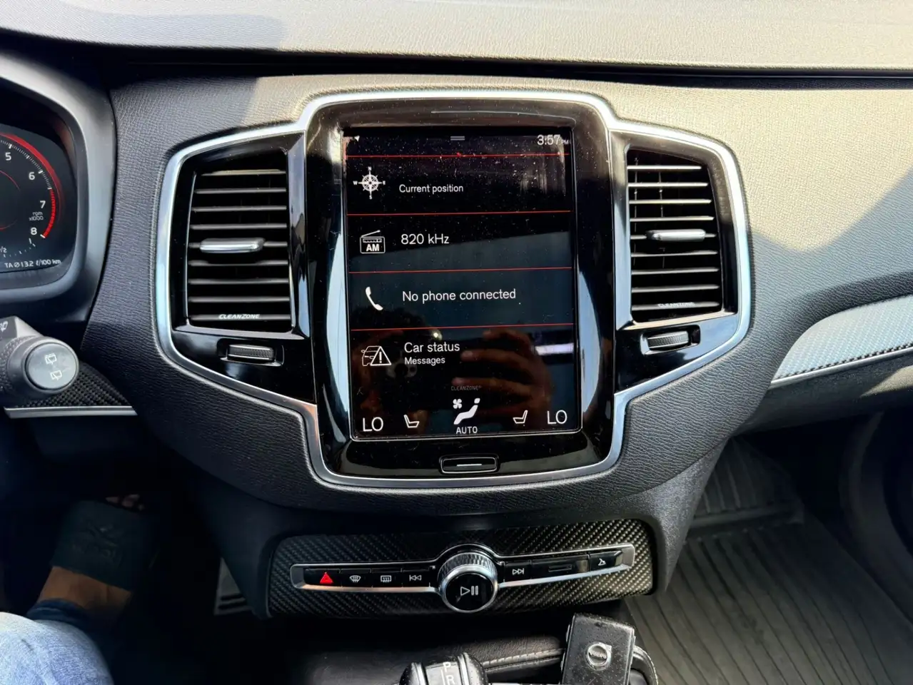 Volvo XC90 photo Volvo XC90