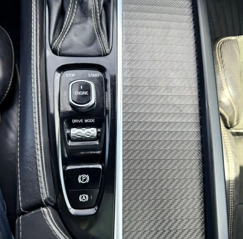 Volvo XC90 photo Volvo XC90