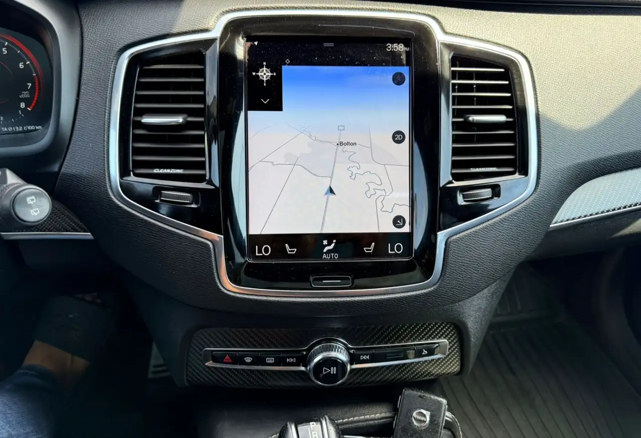 Volvo XC90 photo Volvo XC90