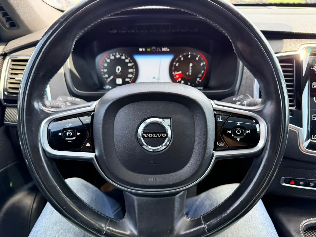 Volvo XC90 photo Volvo XC90