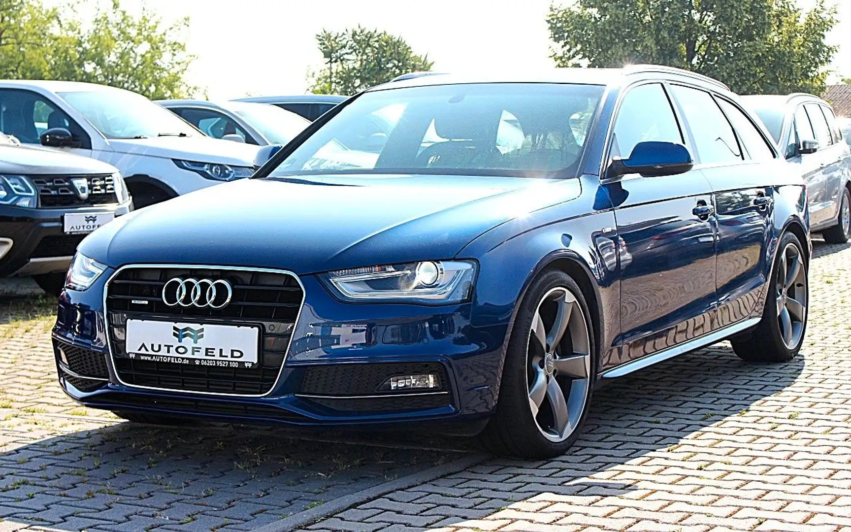 Audi A4 Avant 3.0 TDI QUAT/S LINE PLUS/1HD/VOLL/BANG Blau - 1