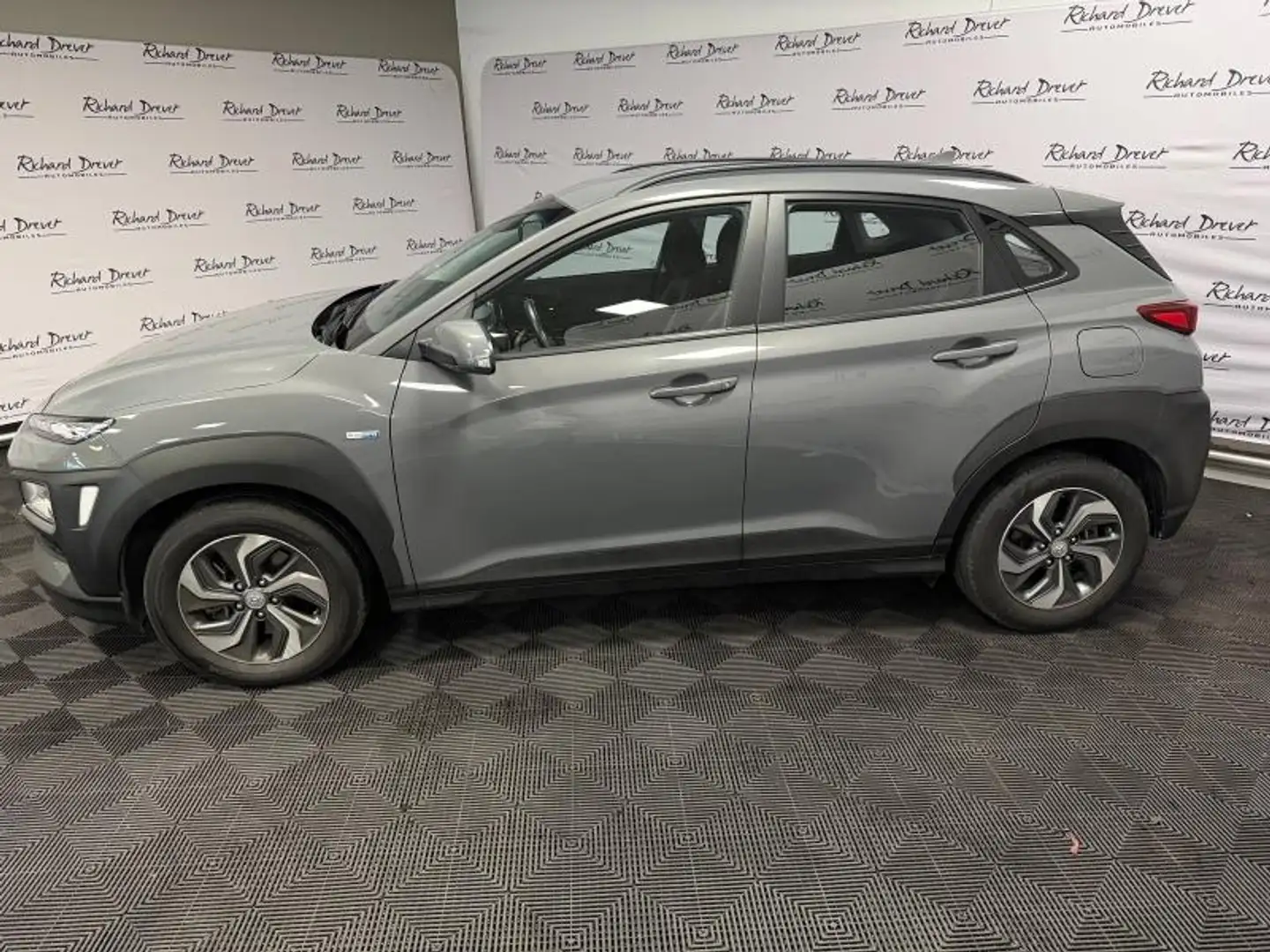 Hyundai KONA 1.6 GDi 141ch Hybrid Intuitive DCT-6 Gris - 2