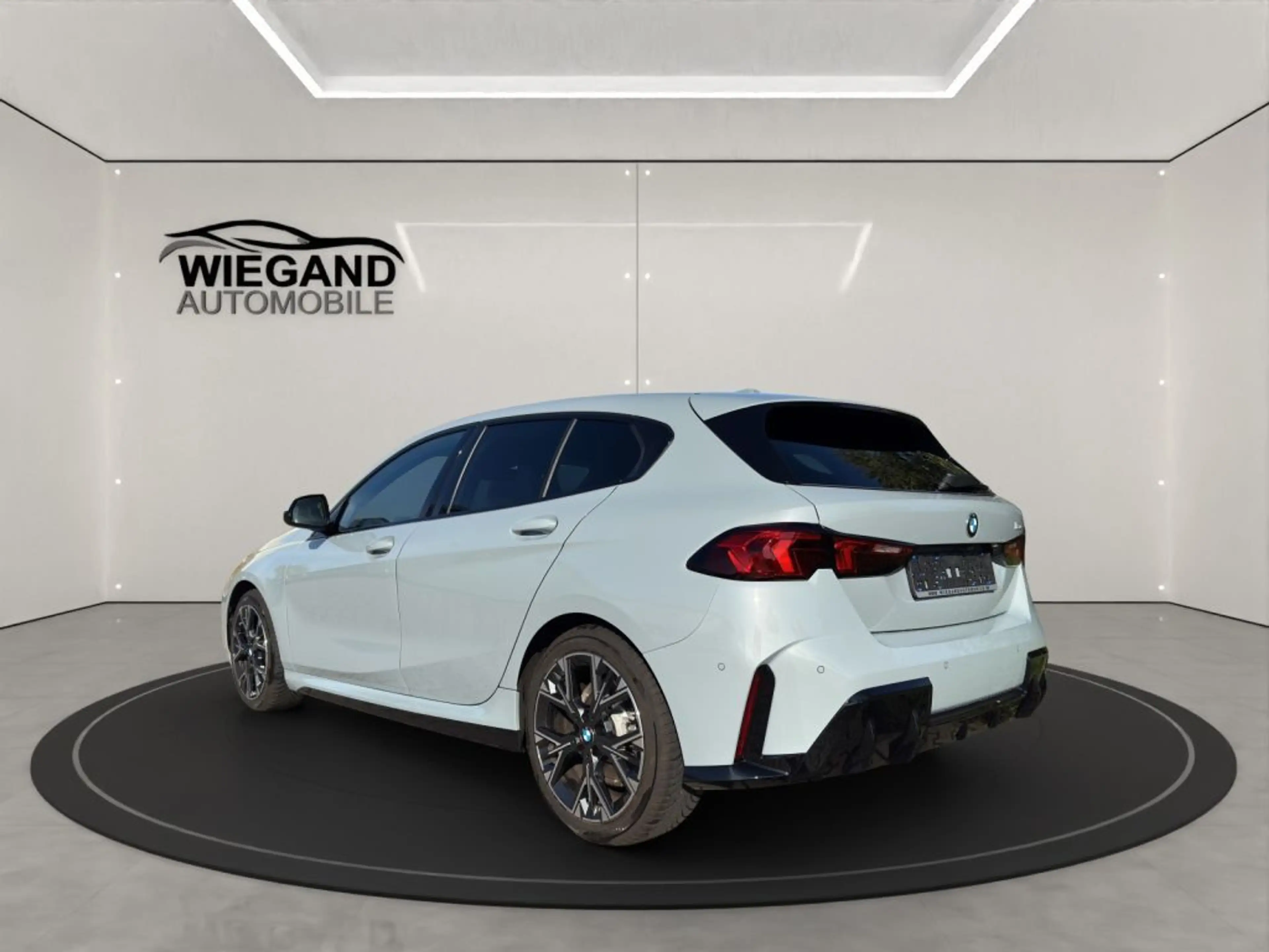 BMW 120 Aut. +M-Sportpaket+Led+Leder+ — photo 3